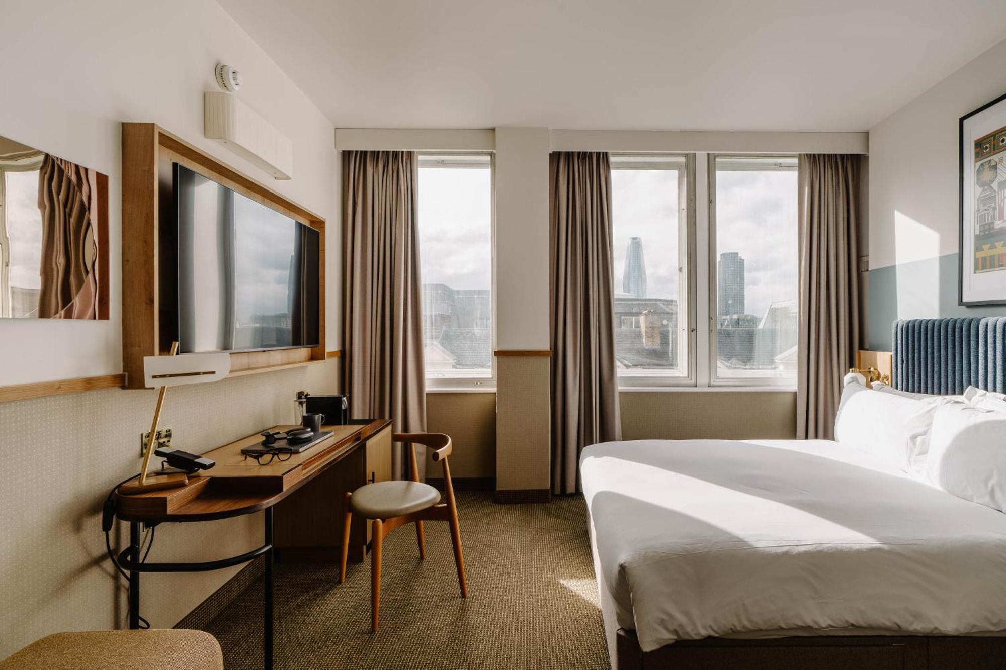 Superior Queen Room