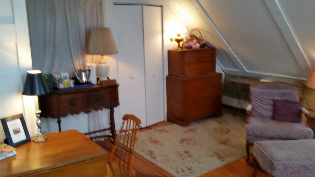 Queen Suite