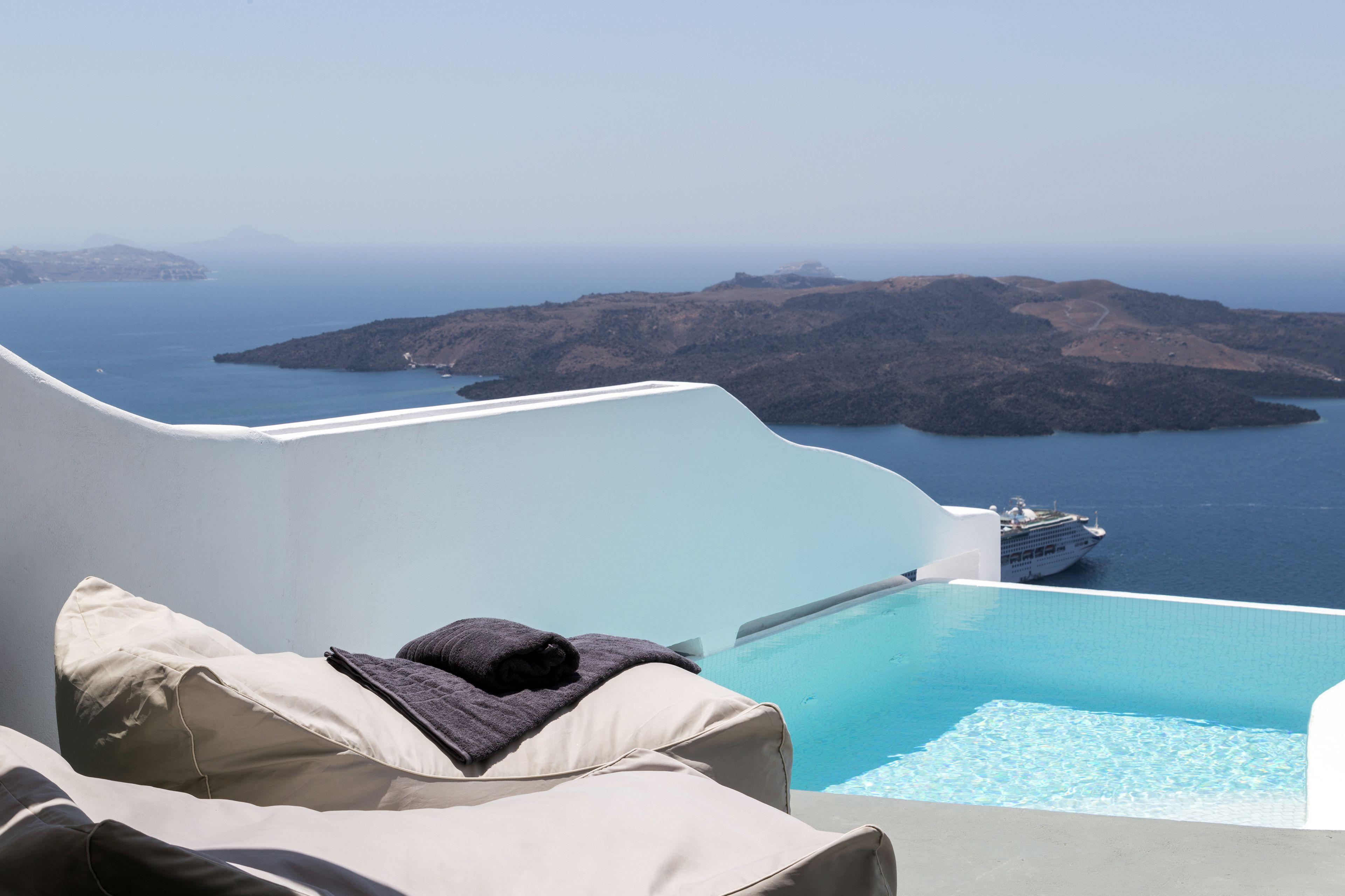 Topaz Suite Private Pool Caldera View