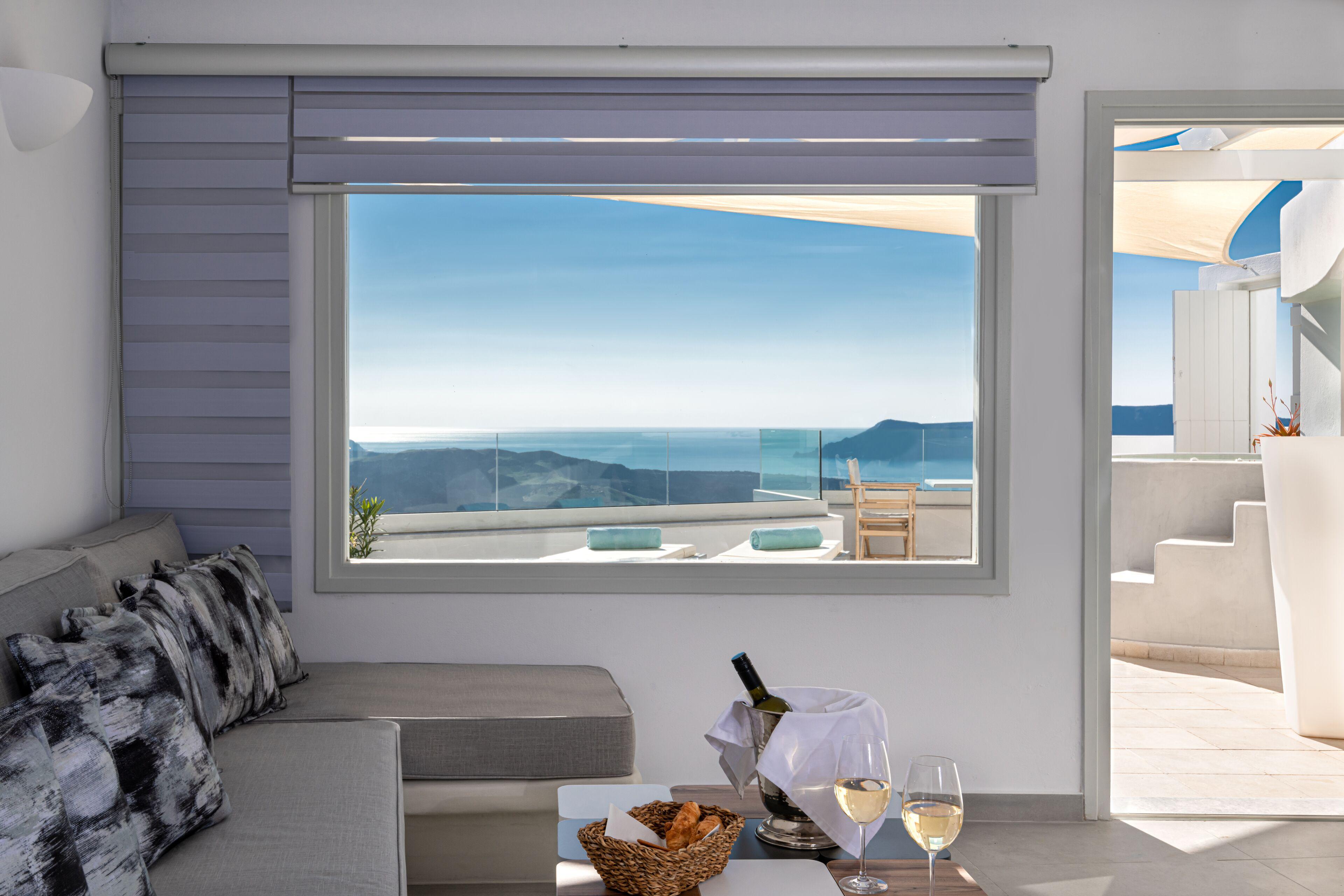 Diamond Suite Hot Tub Caldera View