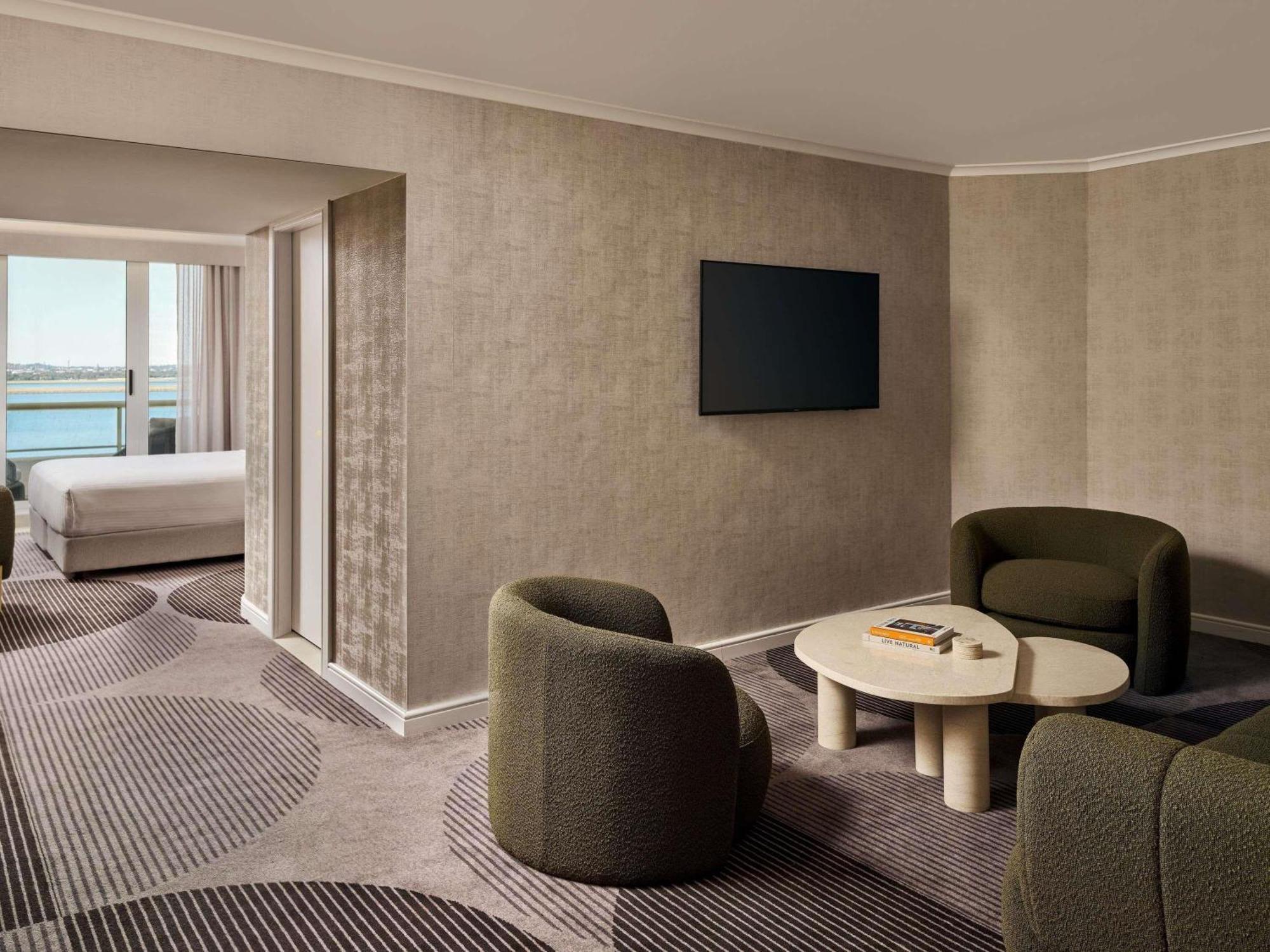 Luxury King Room Ocean View Bath High Floor,1717012275:JPEG
