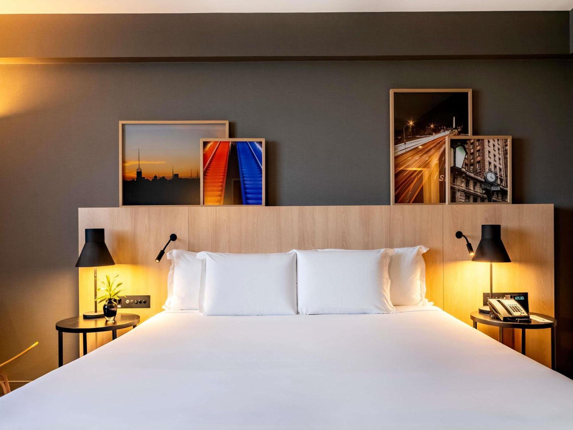 Executive King Room Executive Lounge Access