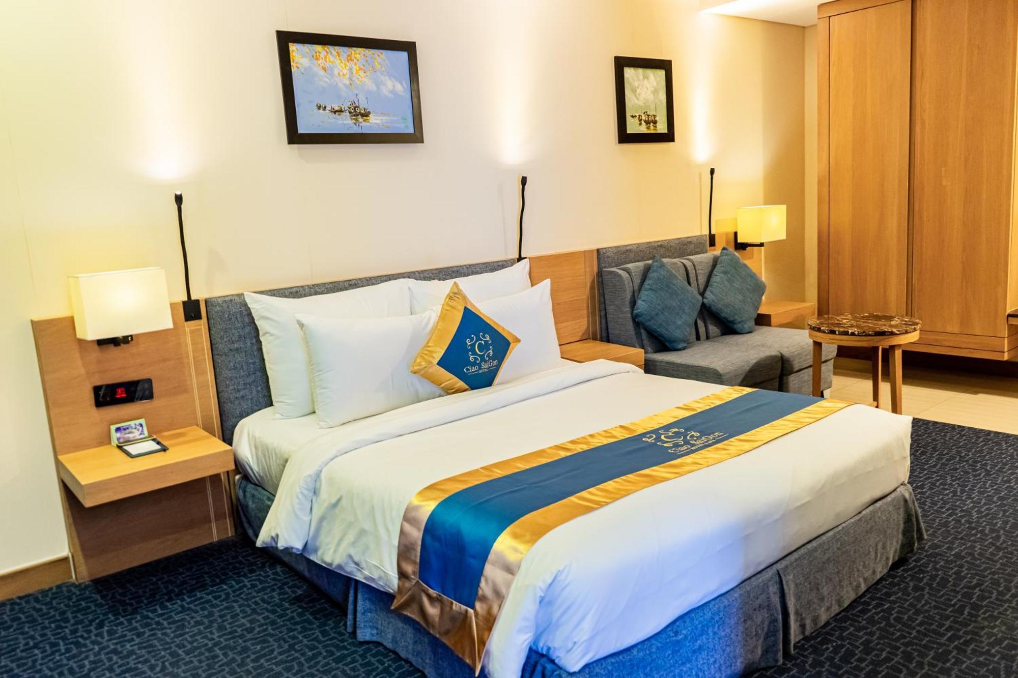 Suite Double City View