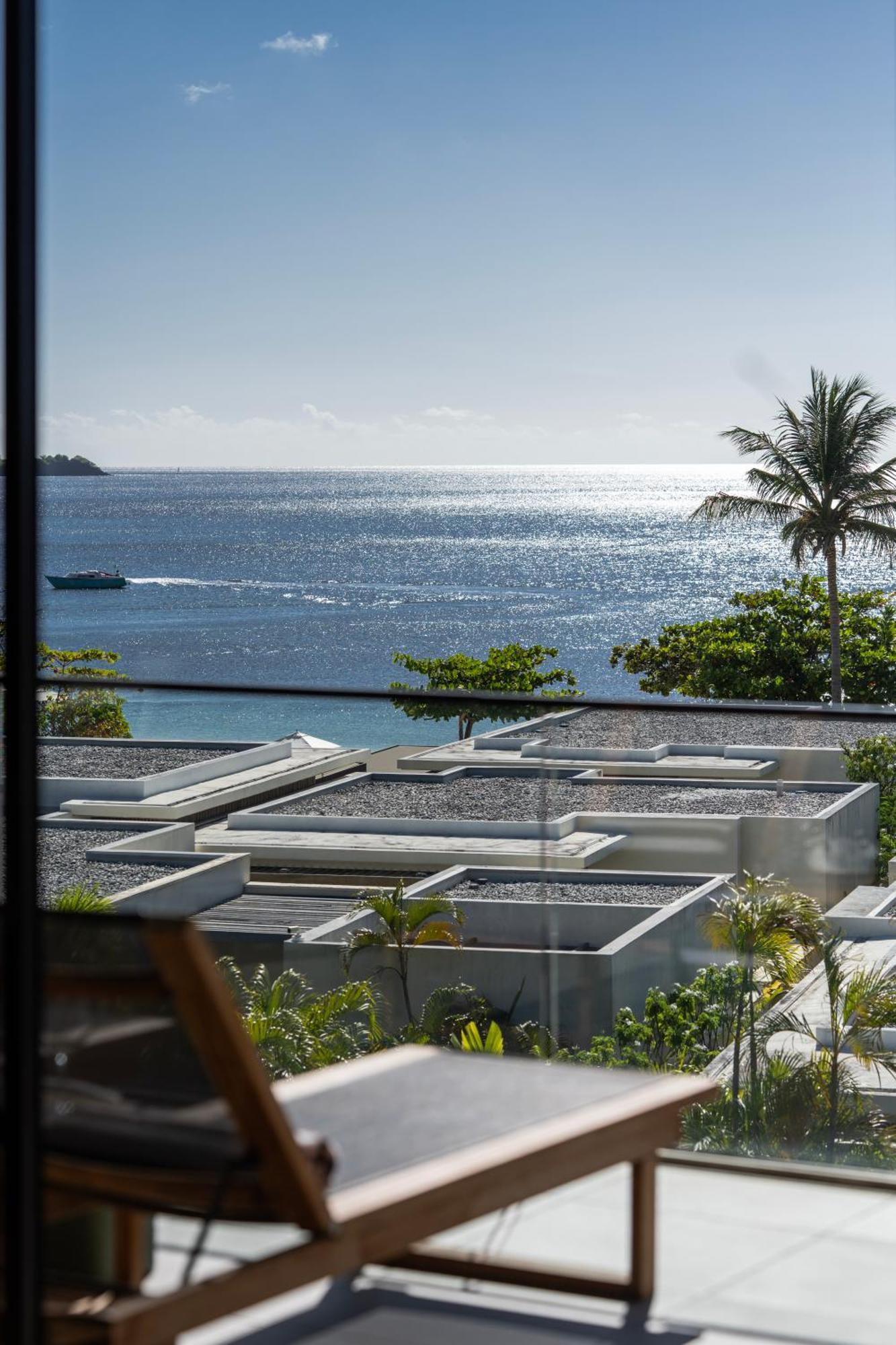 Panoramic Ocean View Suite