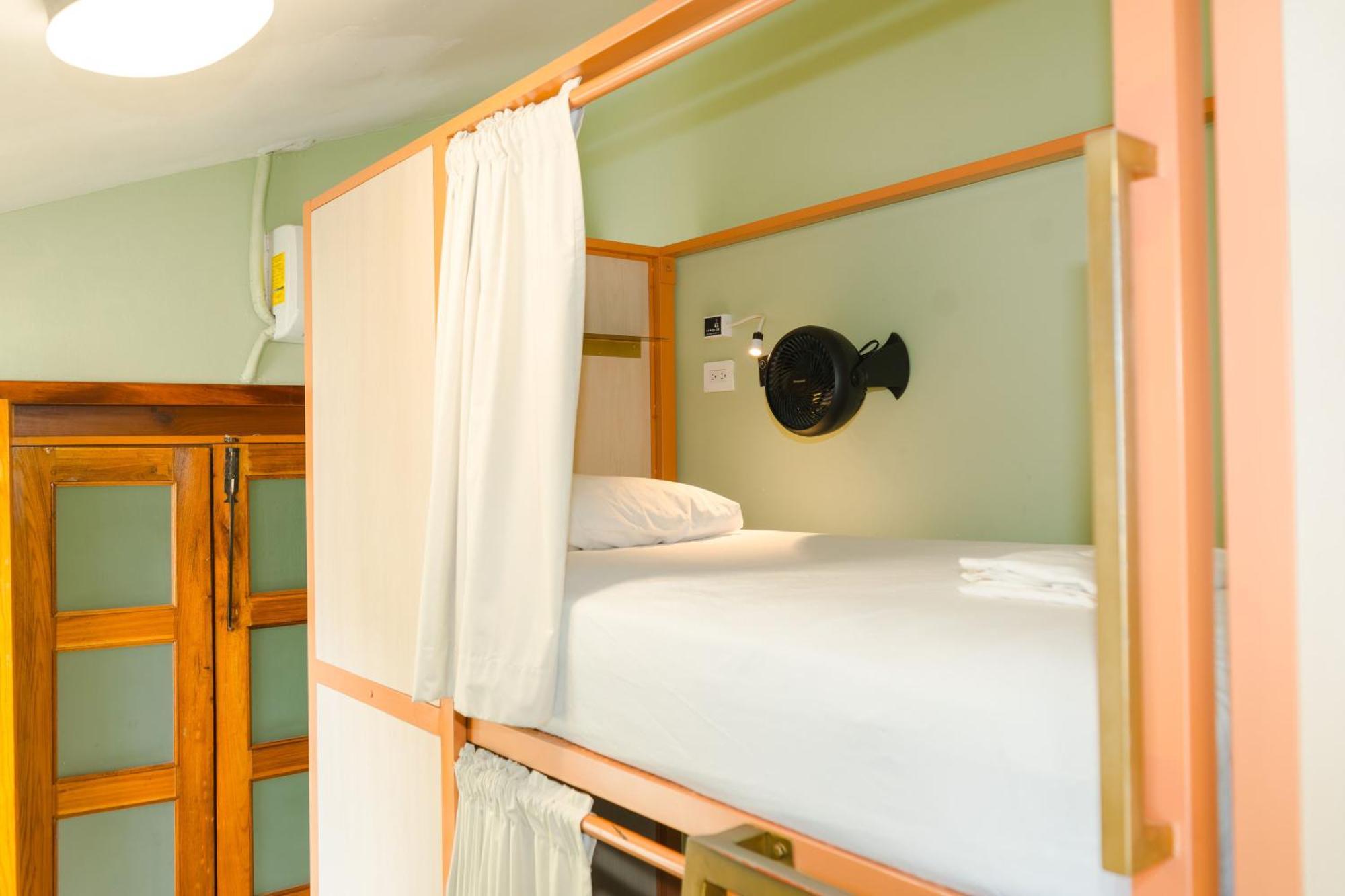 Bed in 4-Bed Dormitory Room with AC