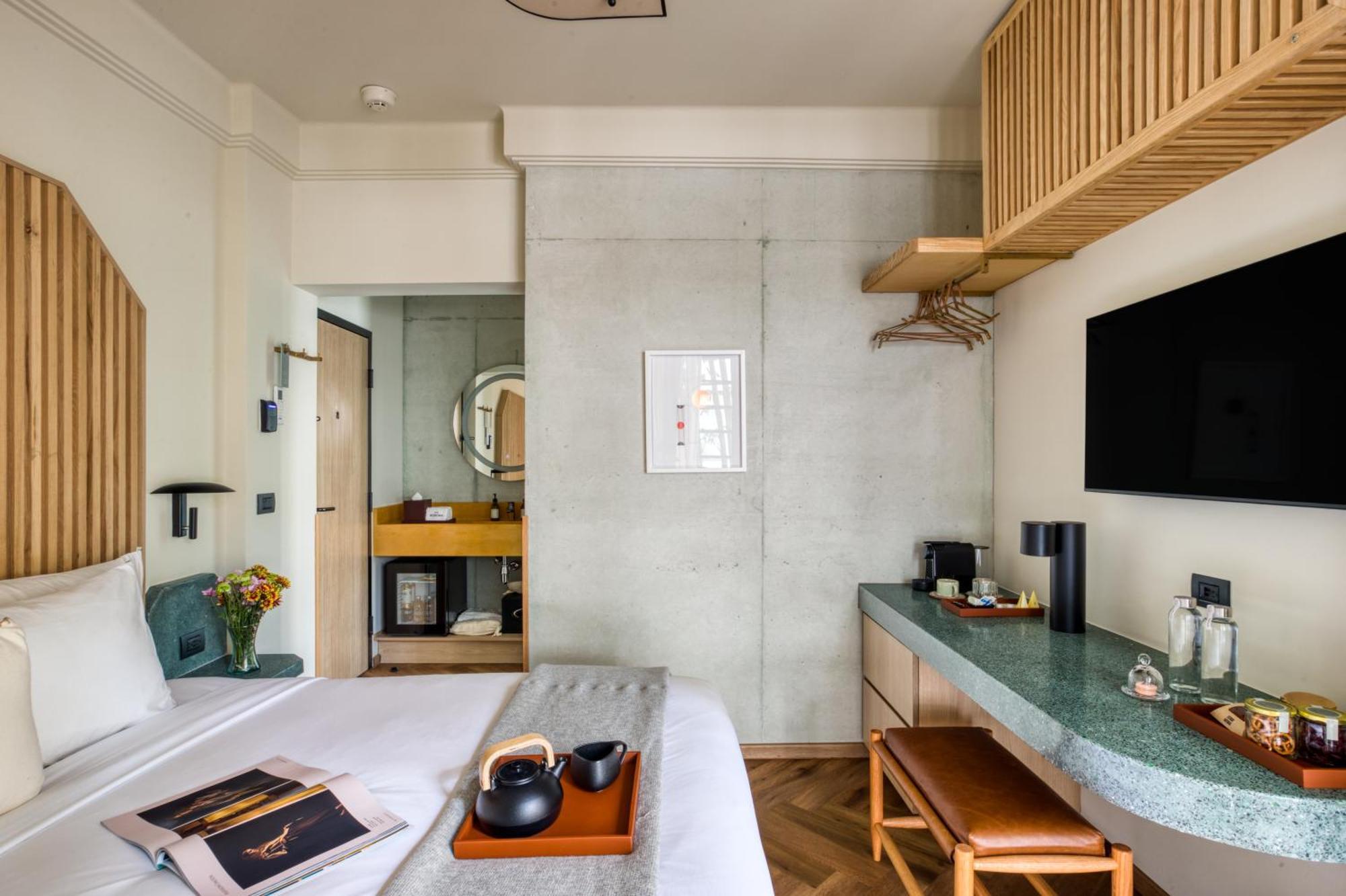 Superior Suite