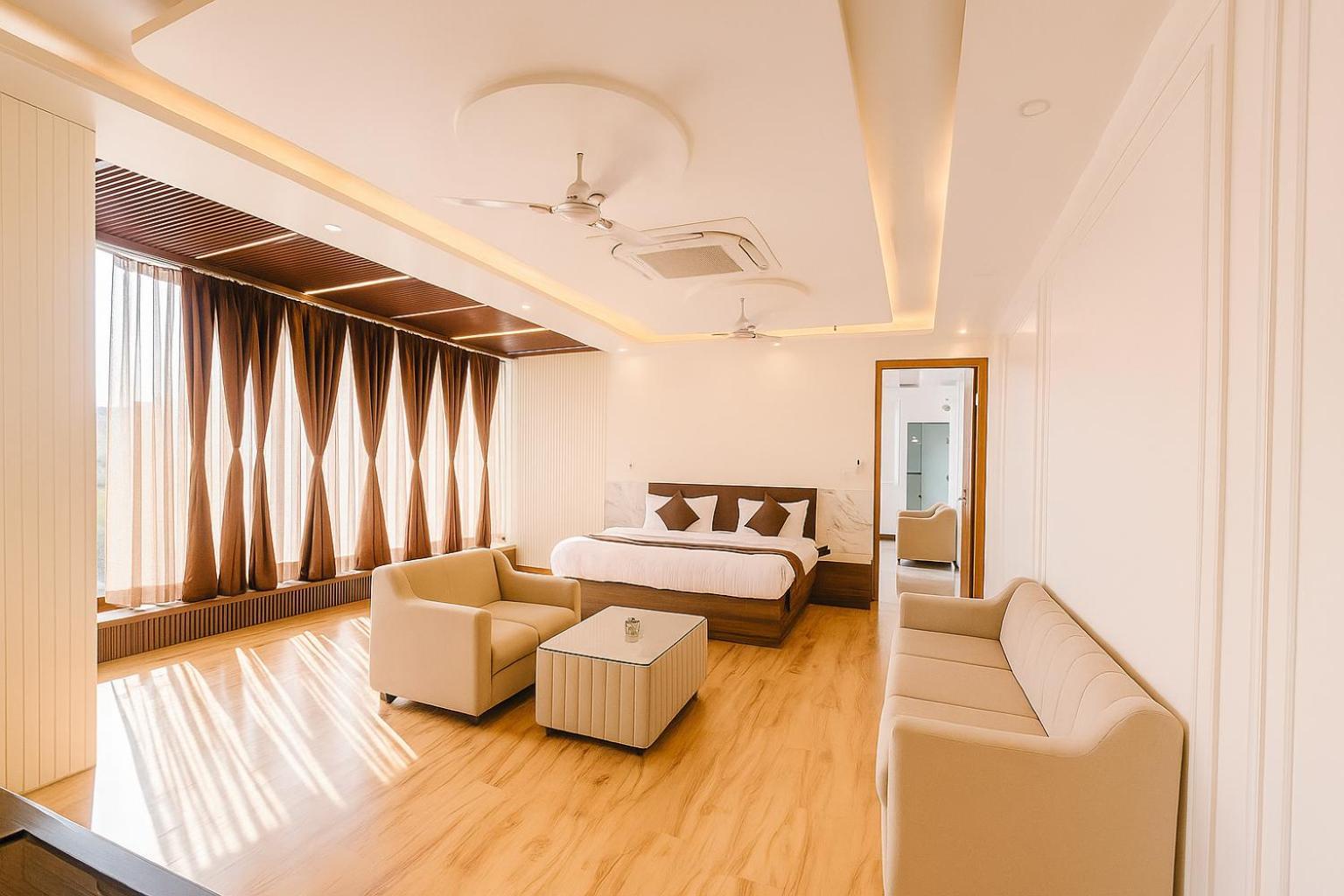Suite with City View