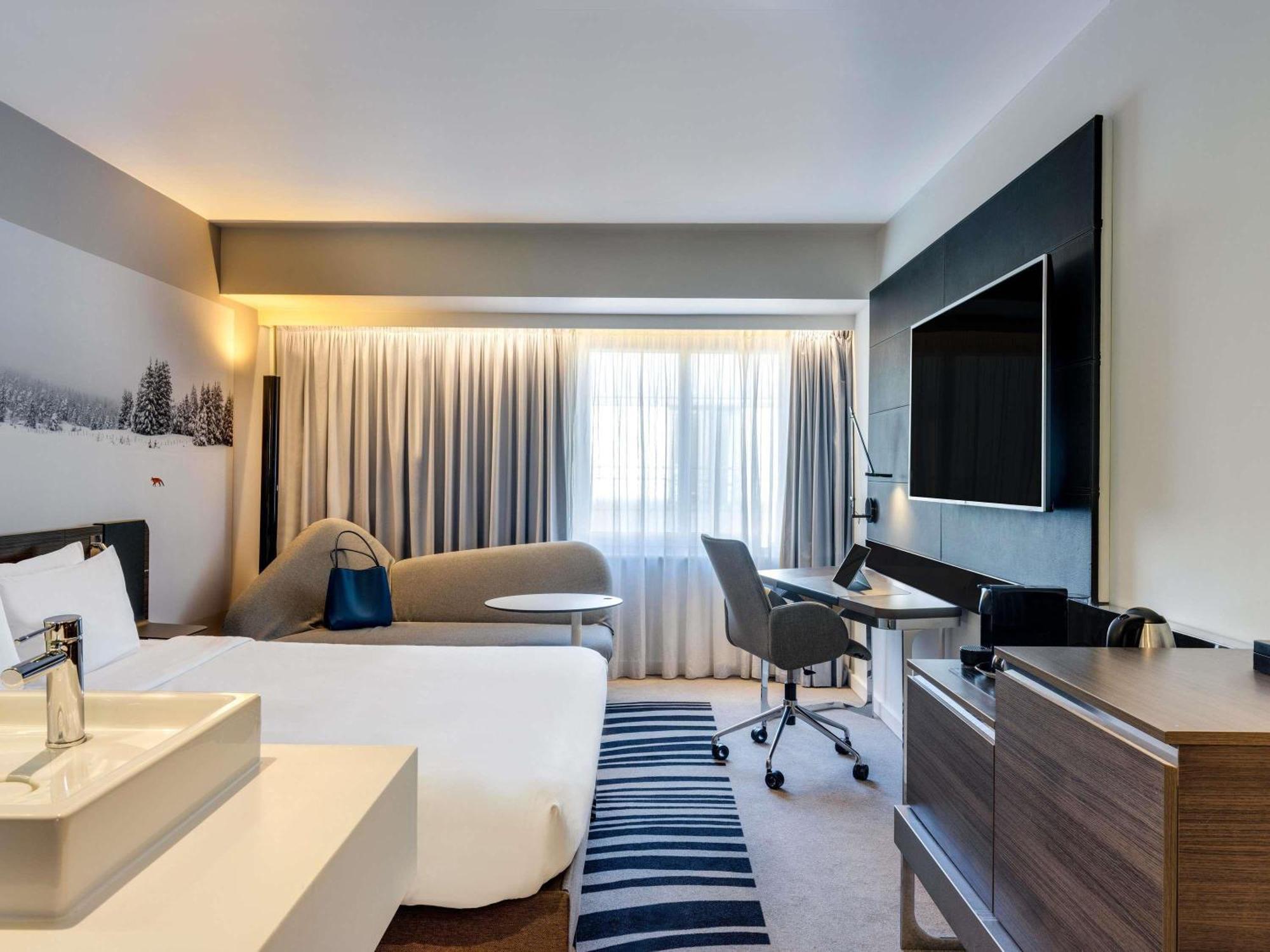 Executive Room Queen Bed