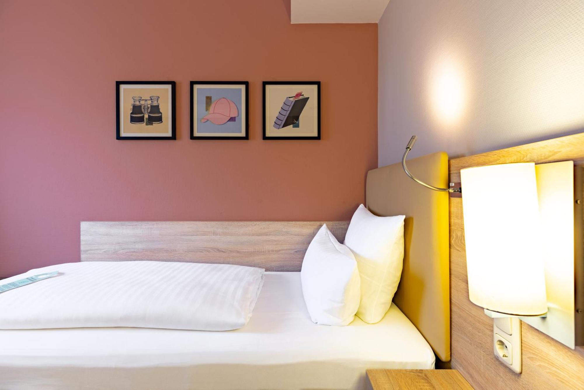 Cosy Single Room