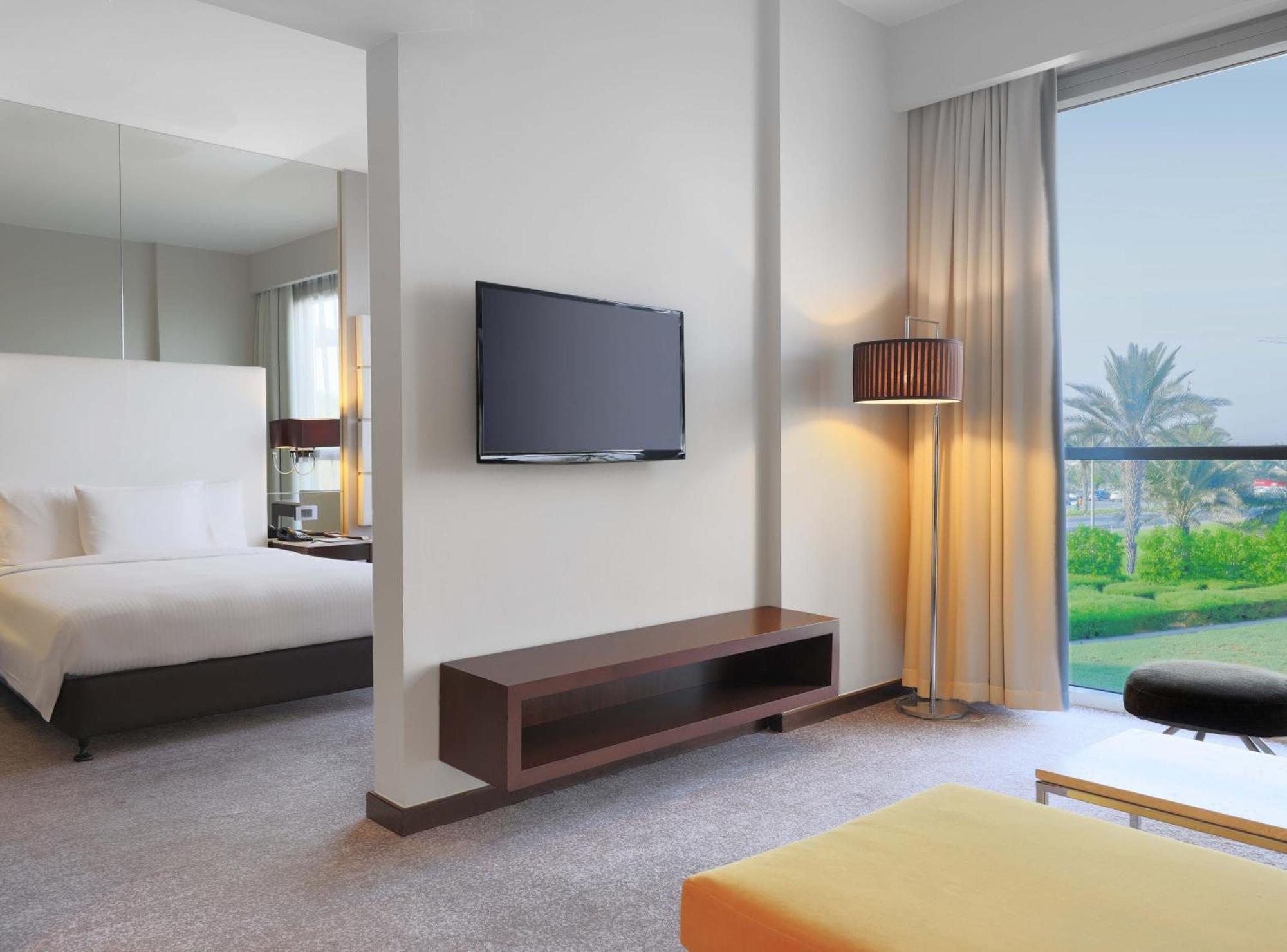 One Bedroom Suite Kitchenette