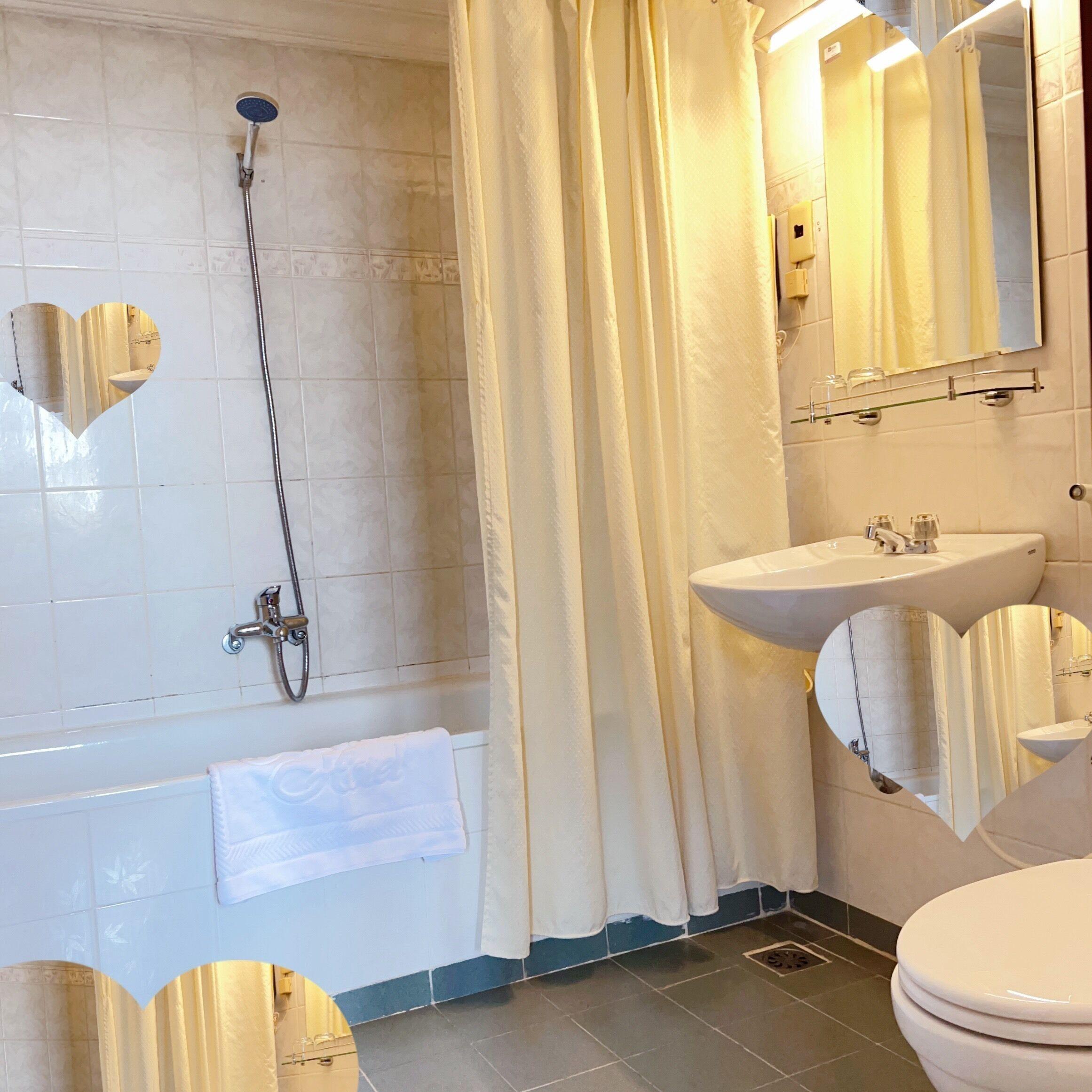 Deluxe Double or Twin Room River View