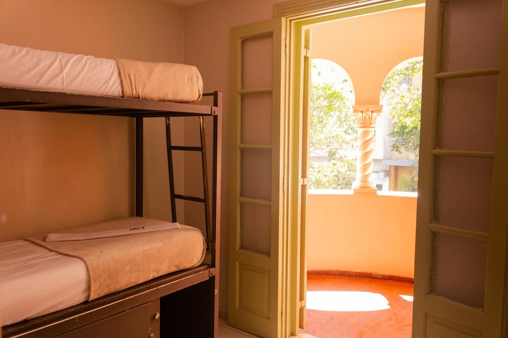 Bunk Bed Mixed Dormitory Room