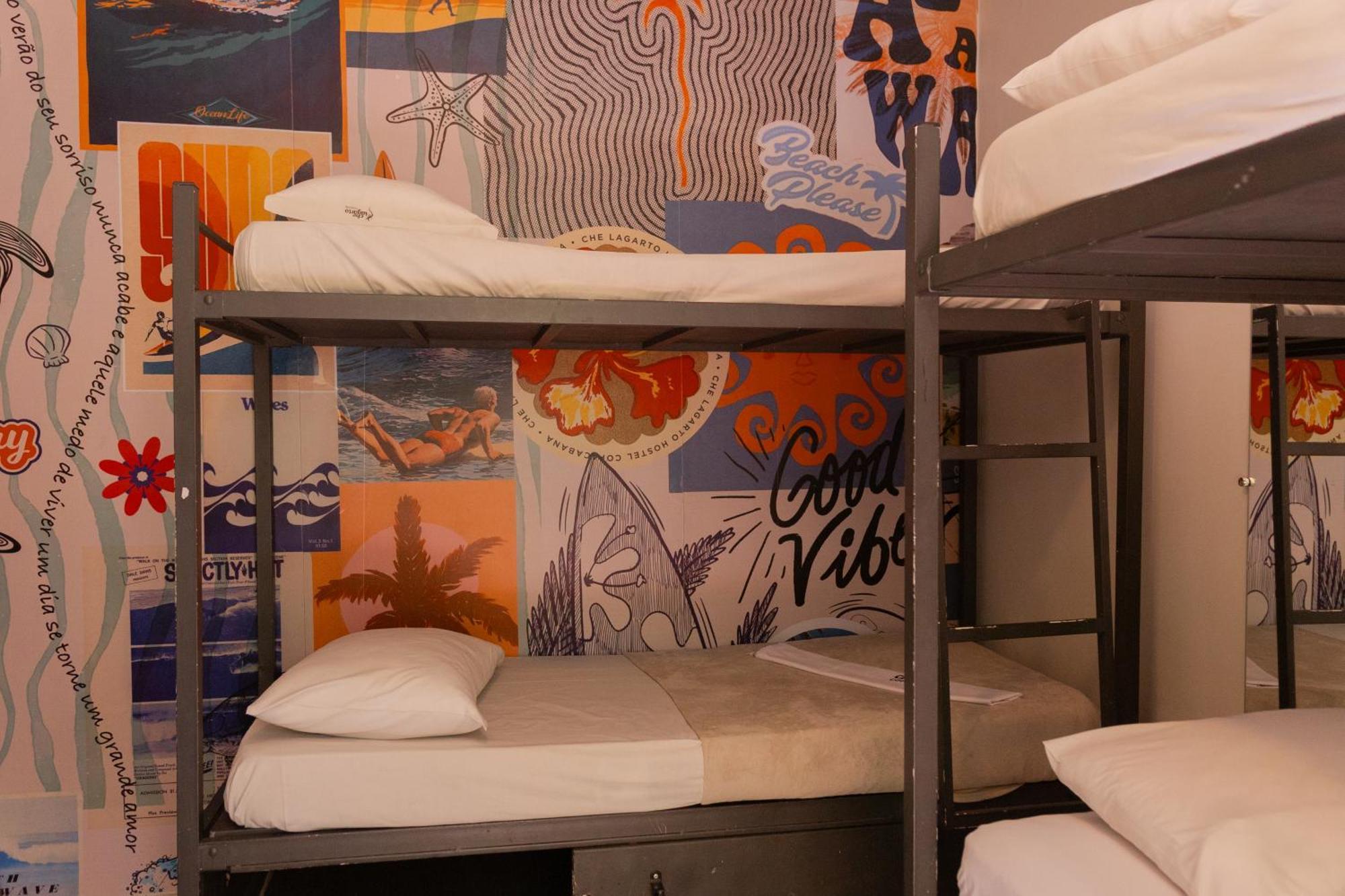 Bunk Bed Mixed Dormitory Room