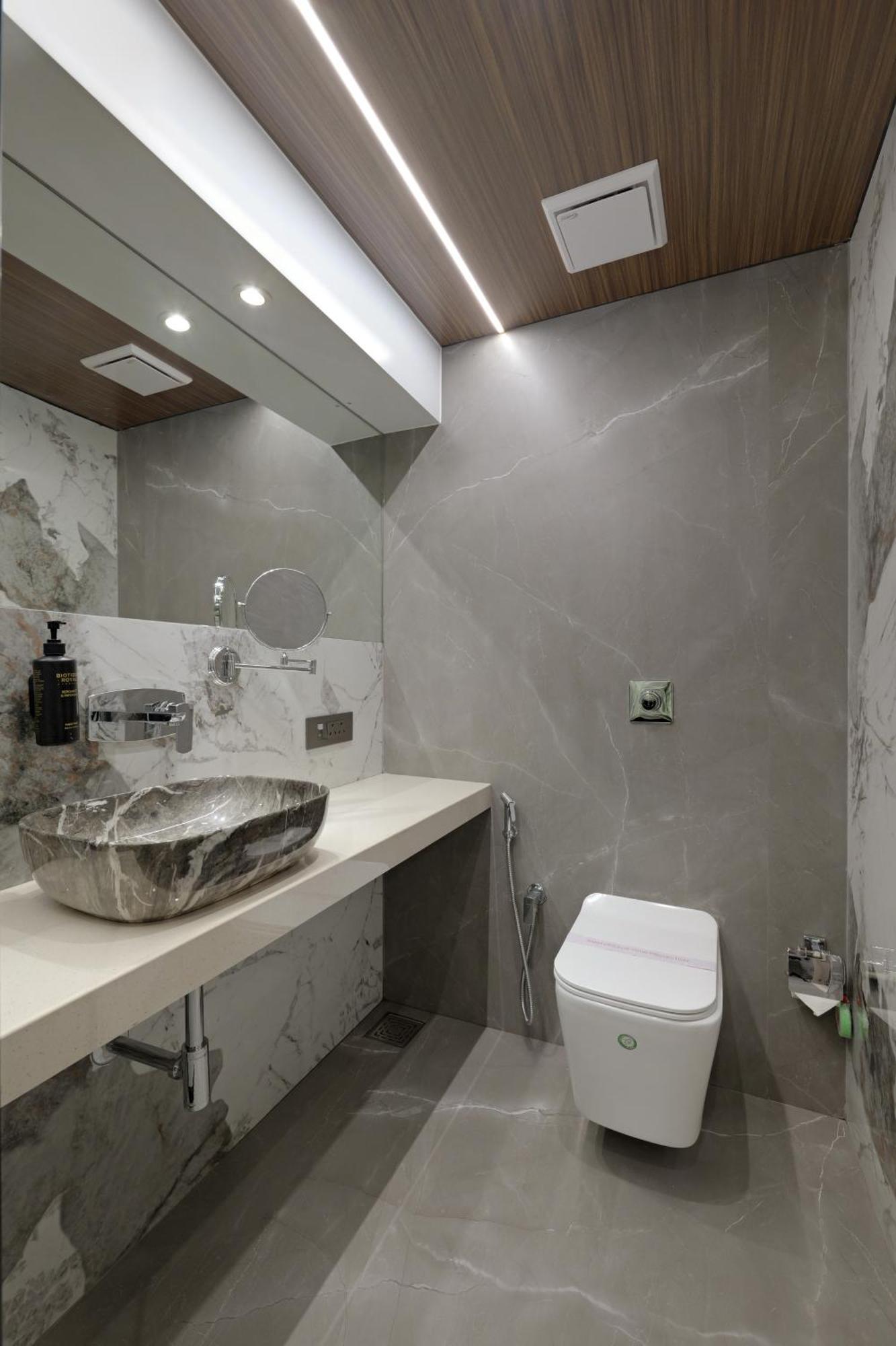 Triple Room,1739445121:JPEG