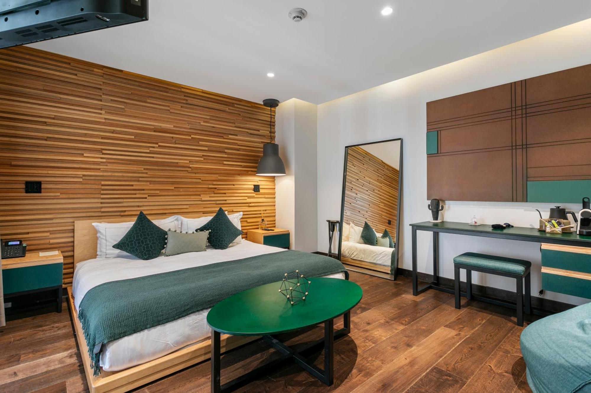 Junior Suite