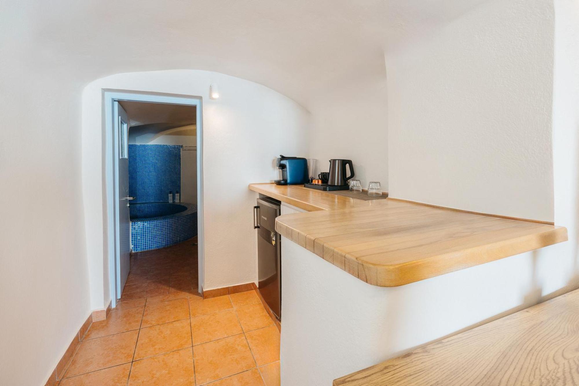 Grand Suite Caldera View