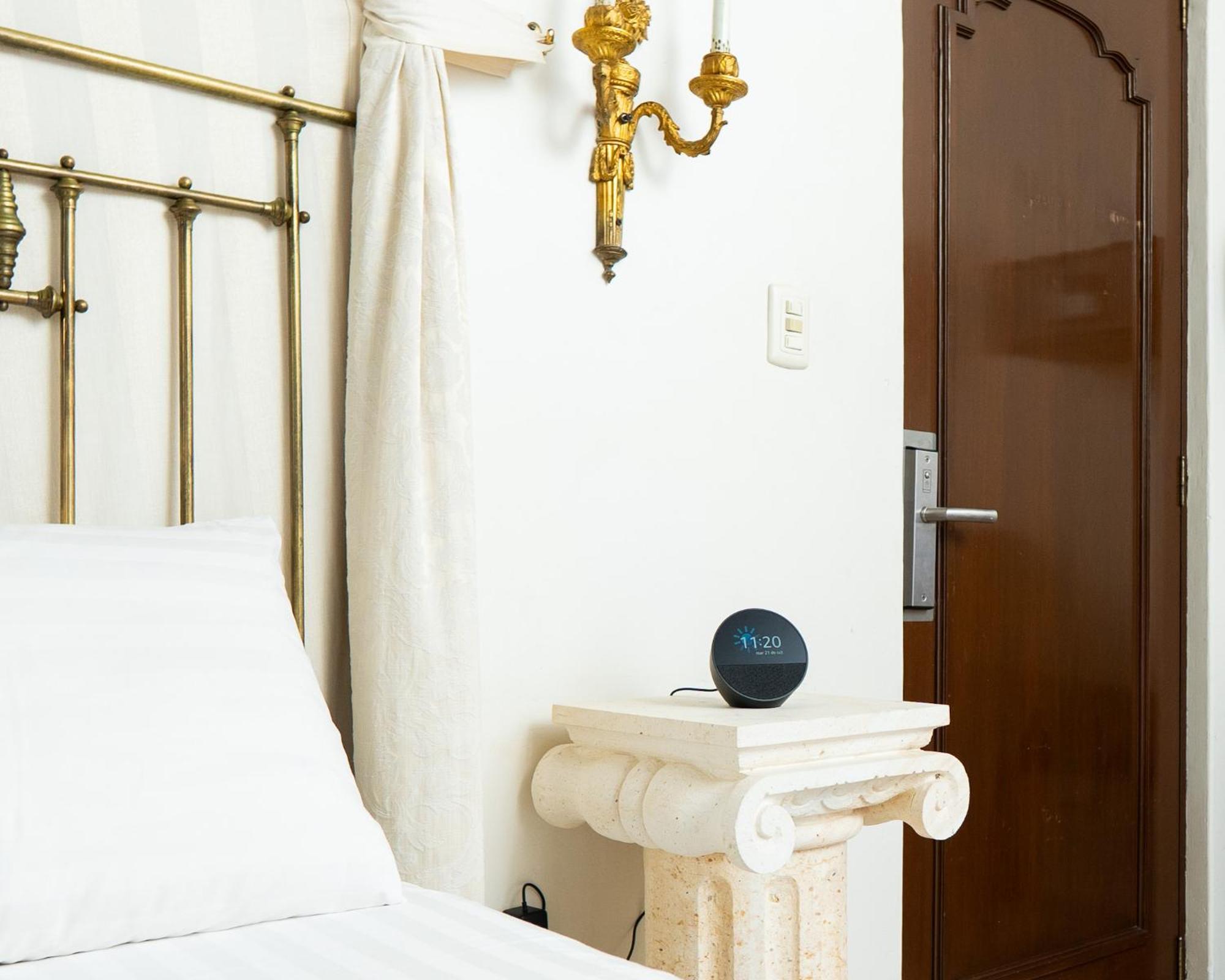 Standard Double Suite