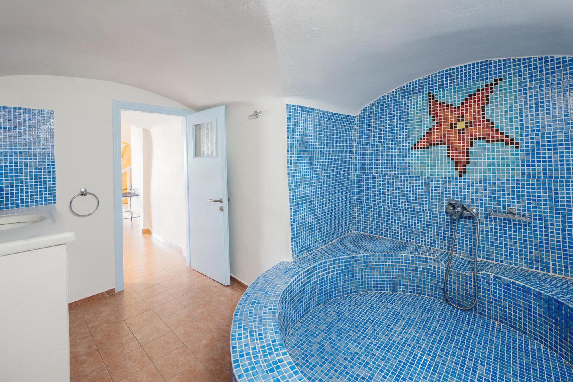 Grand Suite Caldera View