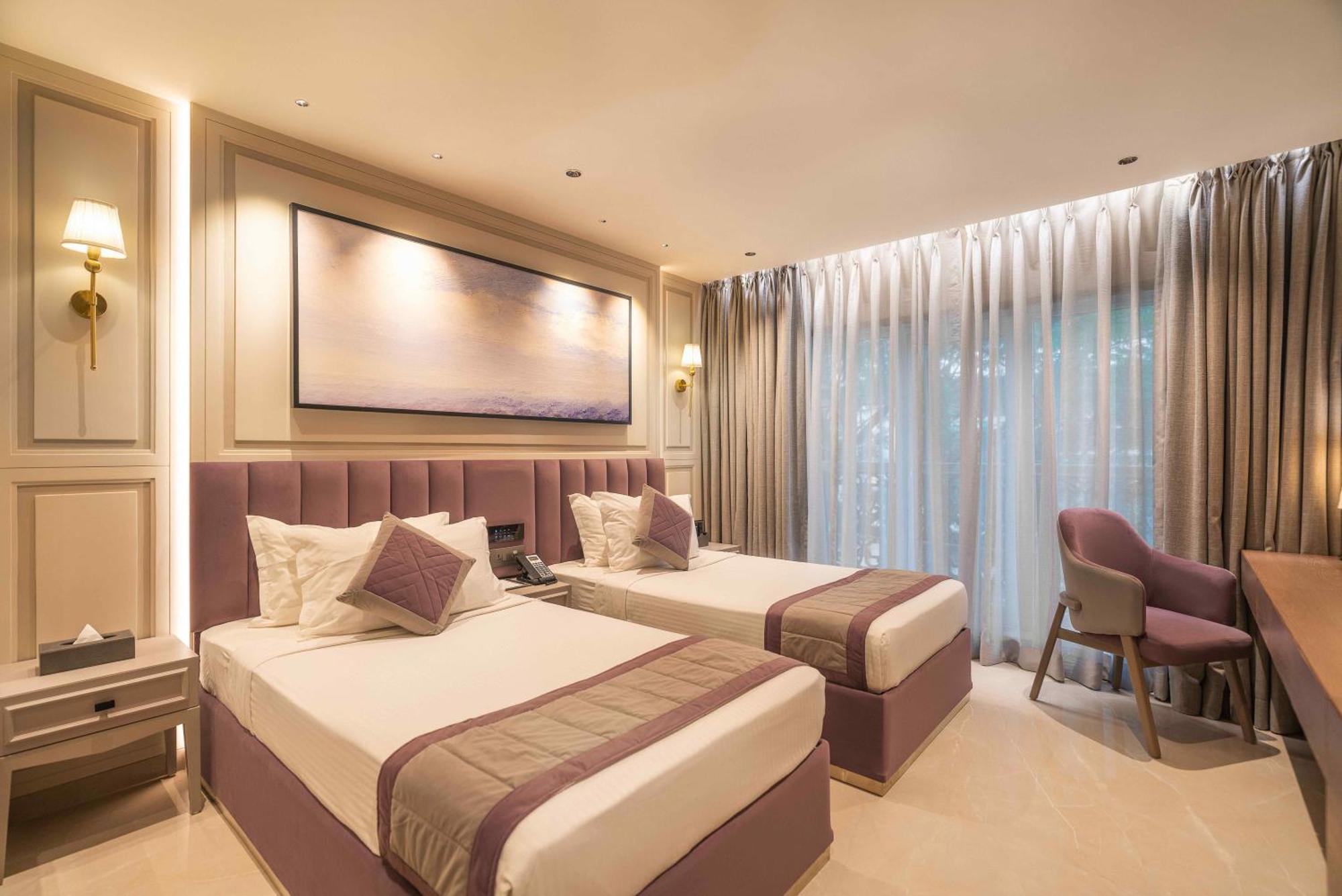 Sapphire Twin Room