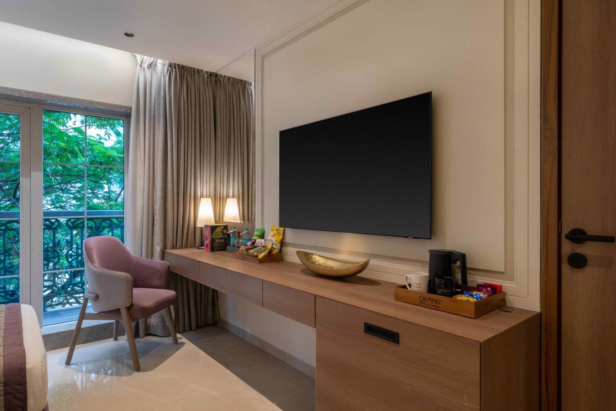 Sapphire Twin Room
