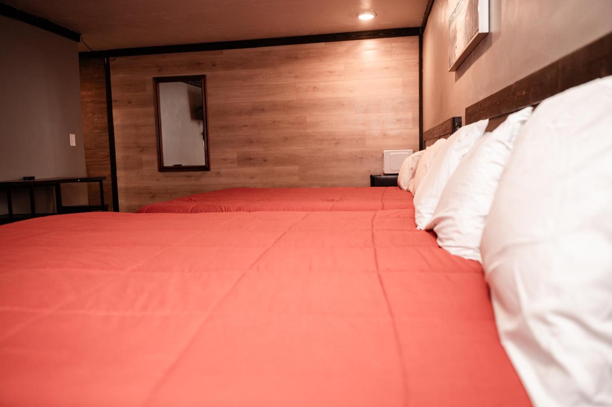 King Room Two King Beds