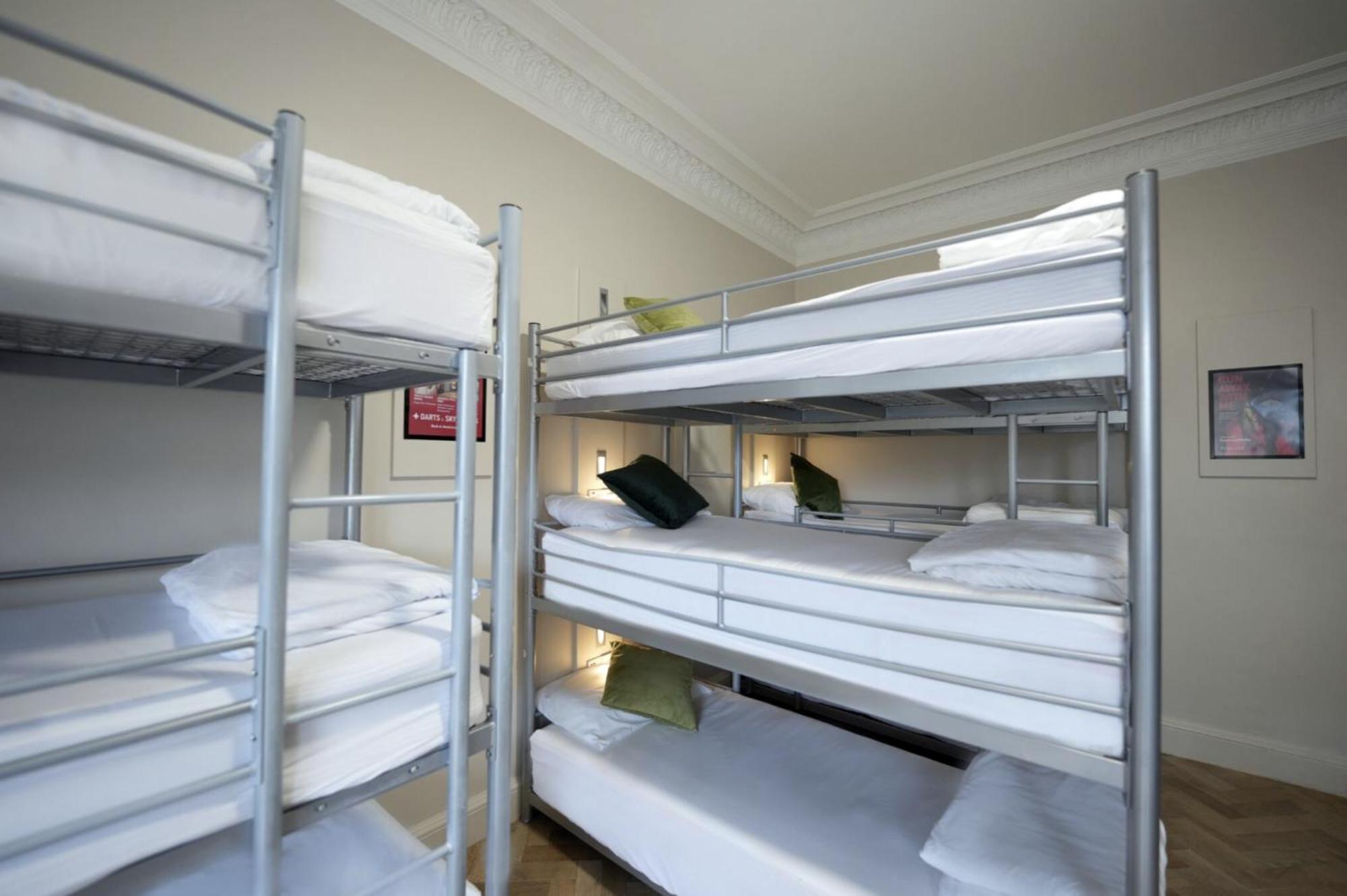 Mixed Dormitory Room