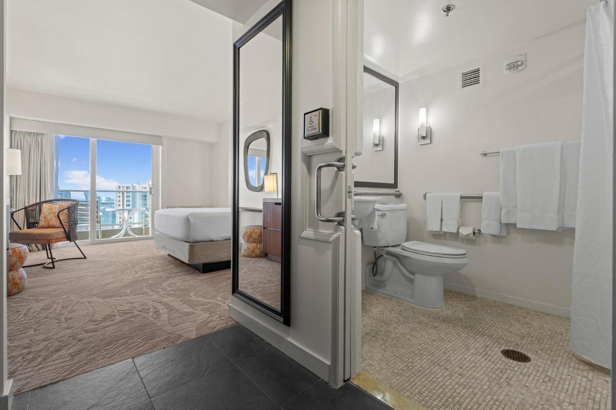 Waikiki Tower Room Ocean View
