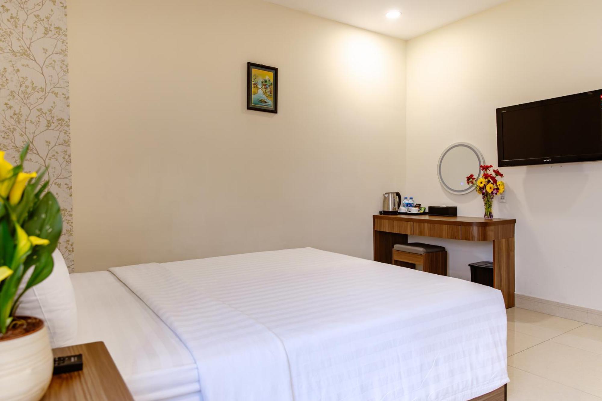 Deluxe Double or Twin Room