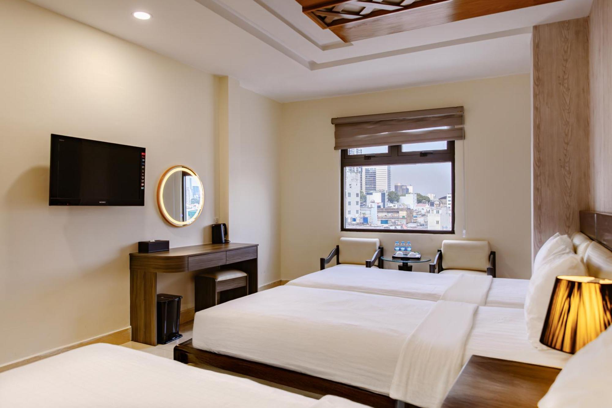 Deluxe Triple Room