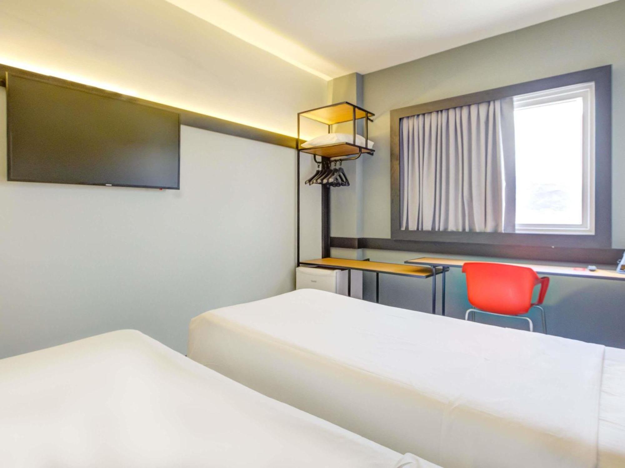 Standard Apartment Two Single Beds