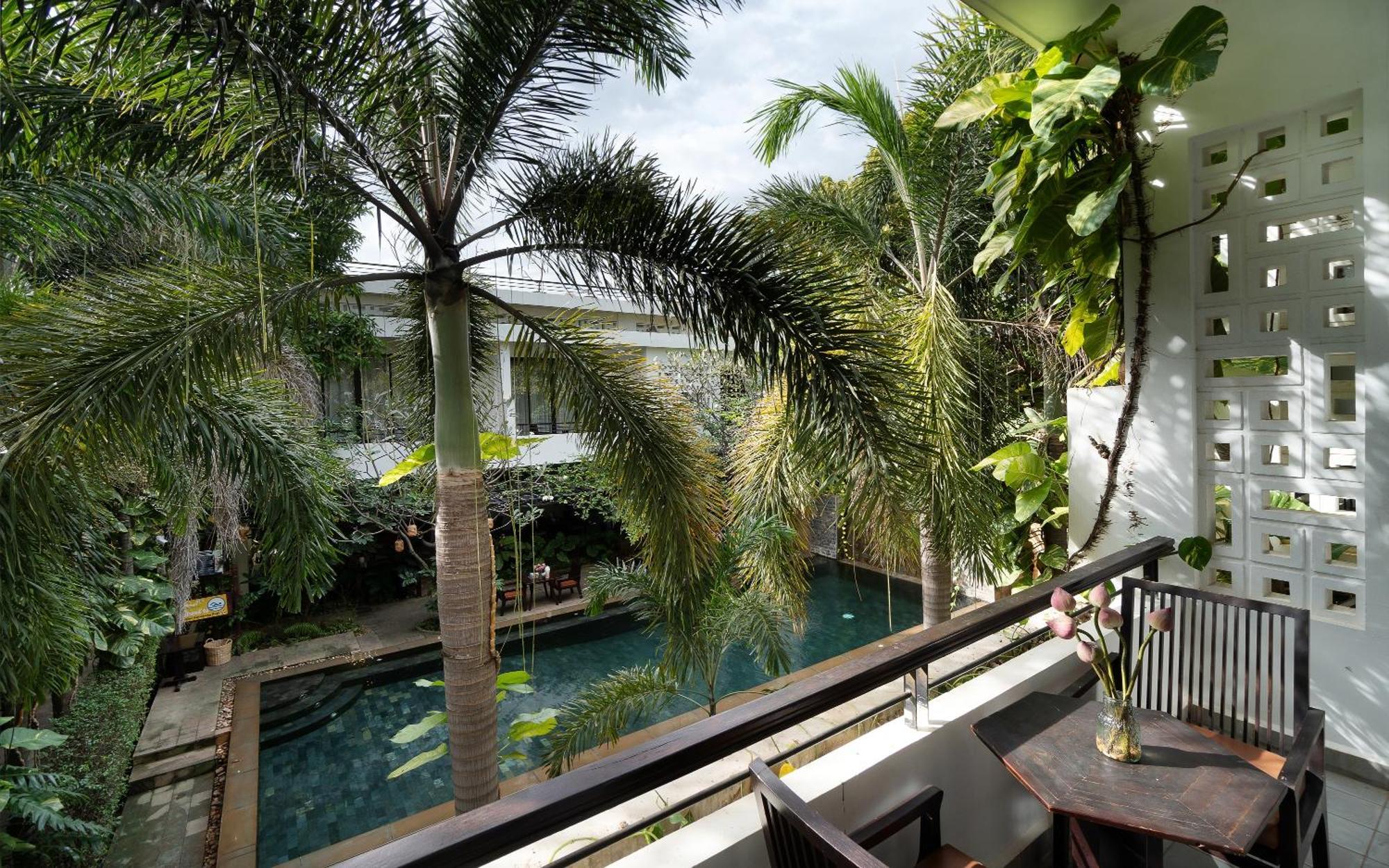 Family Connecting Room Balcony Pool View Pick Up