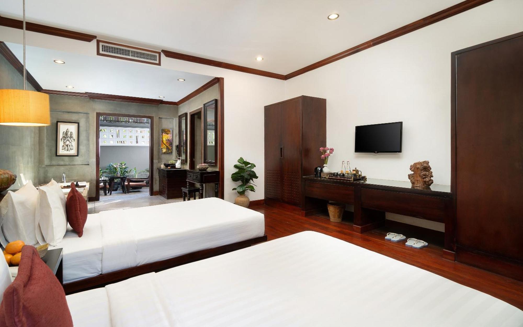 Family Connecting Room Balcony Pool View Pick Up