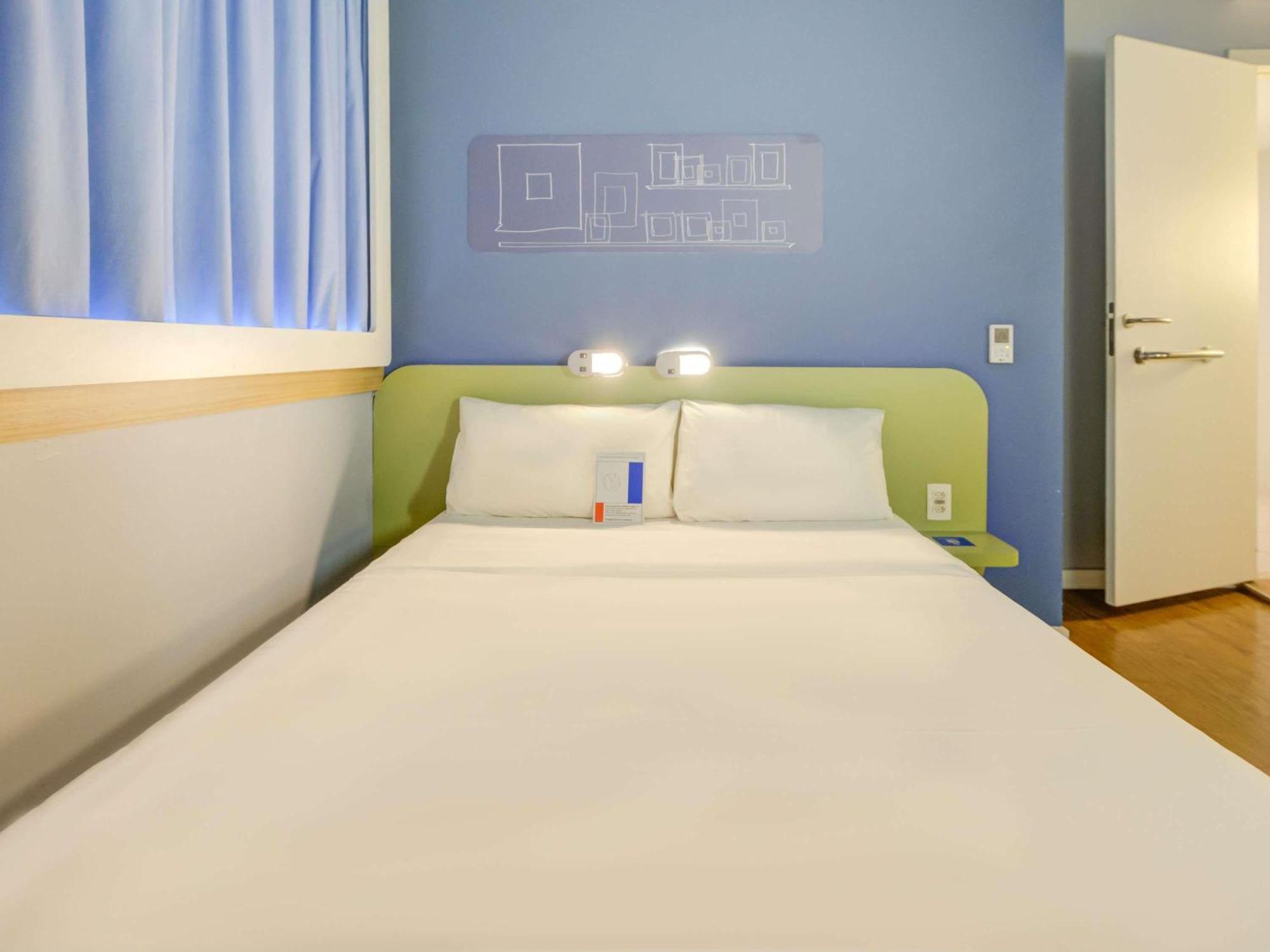 Standard Room Mobility Accessible