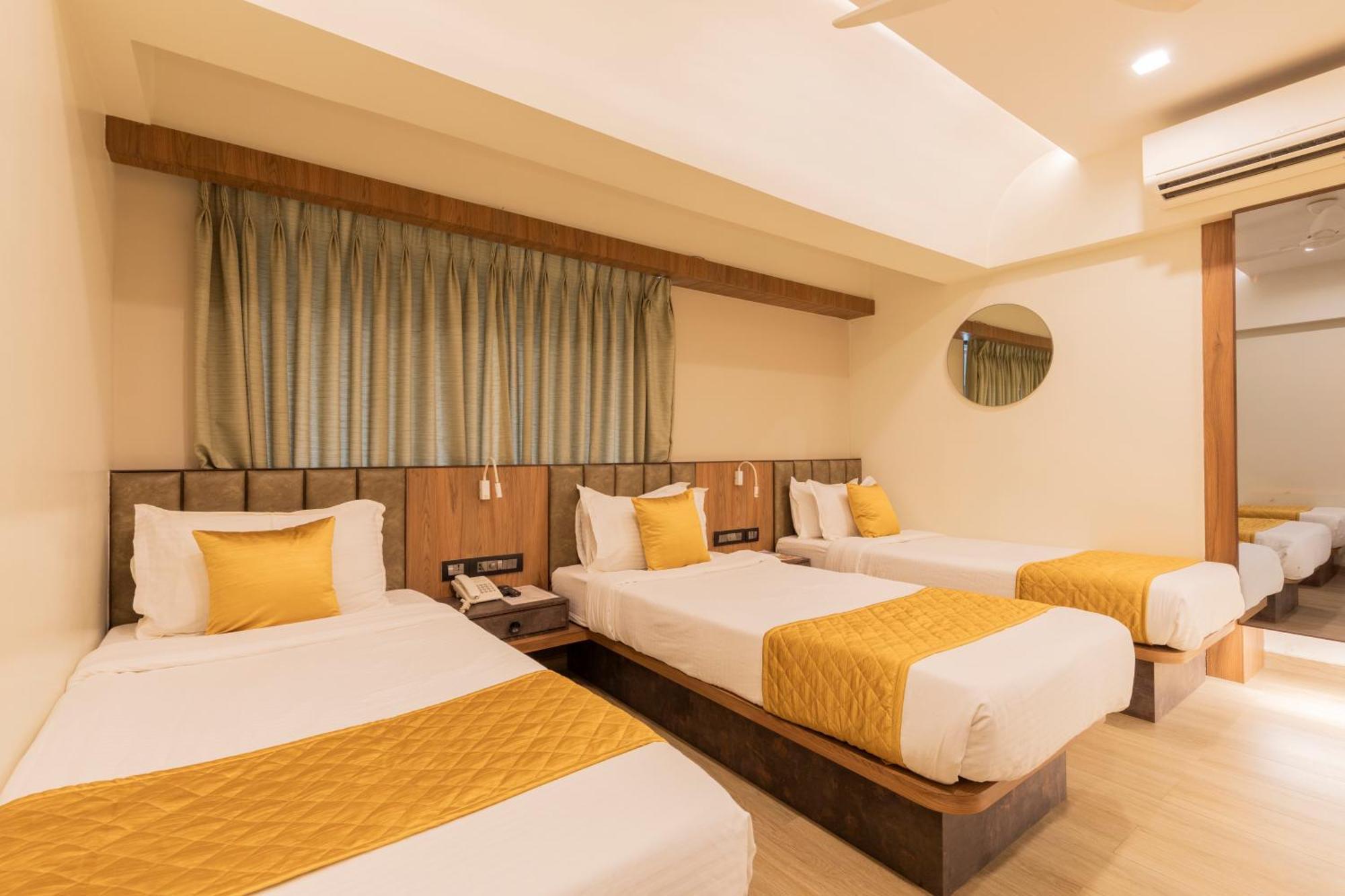Superior Triple Room