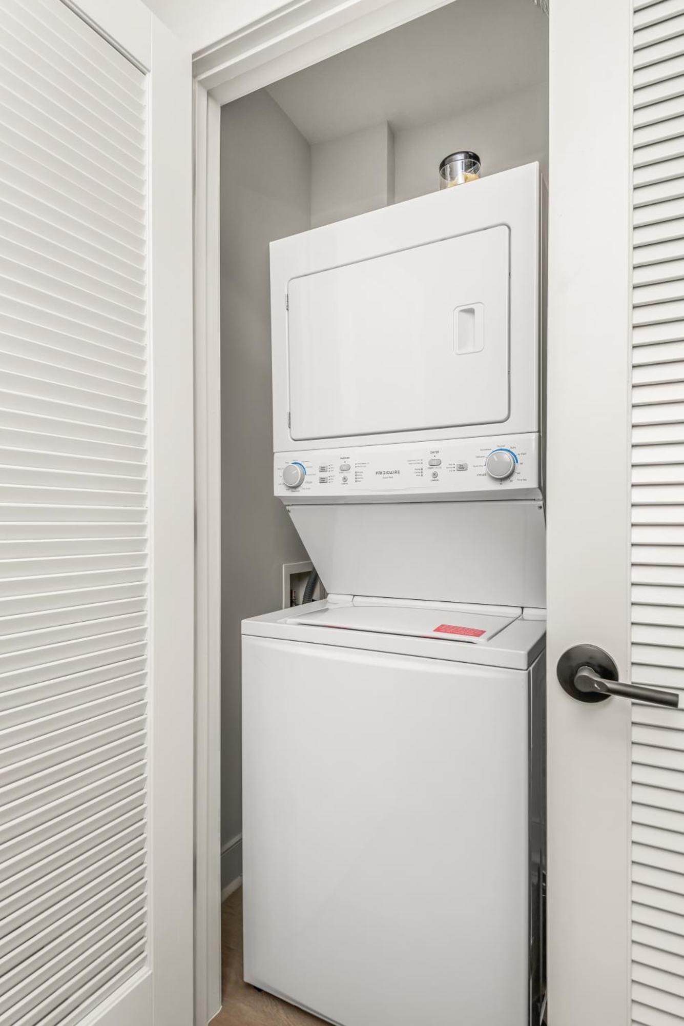 Two Bedroom Apartment (Self Check-in with Virtual Front Desk)