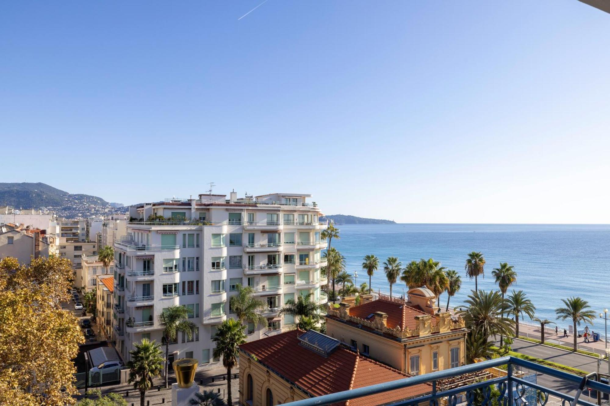 Premium Double Room Sea View Balcony