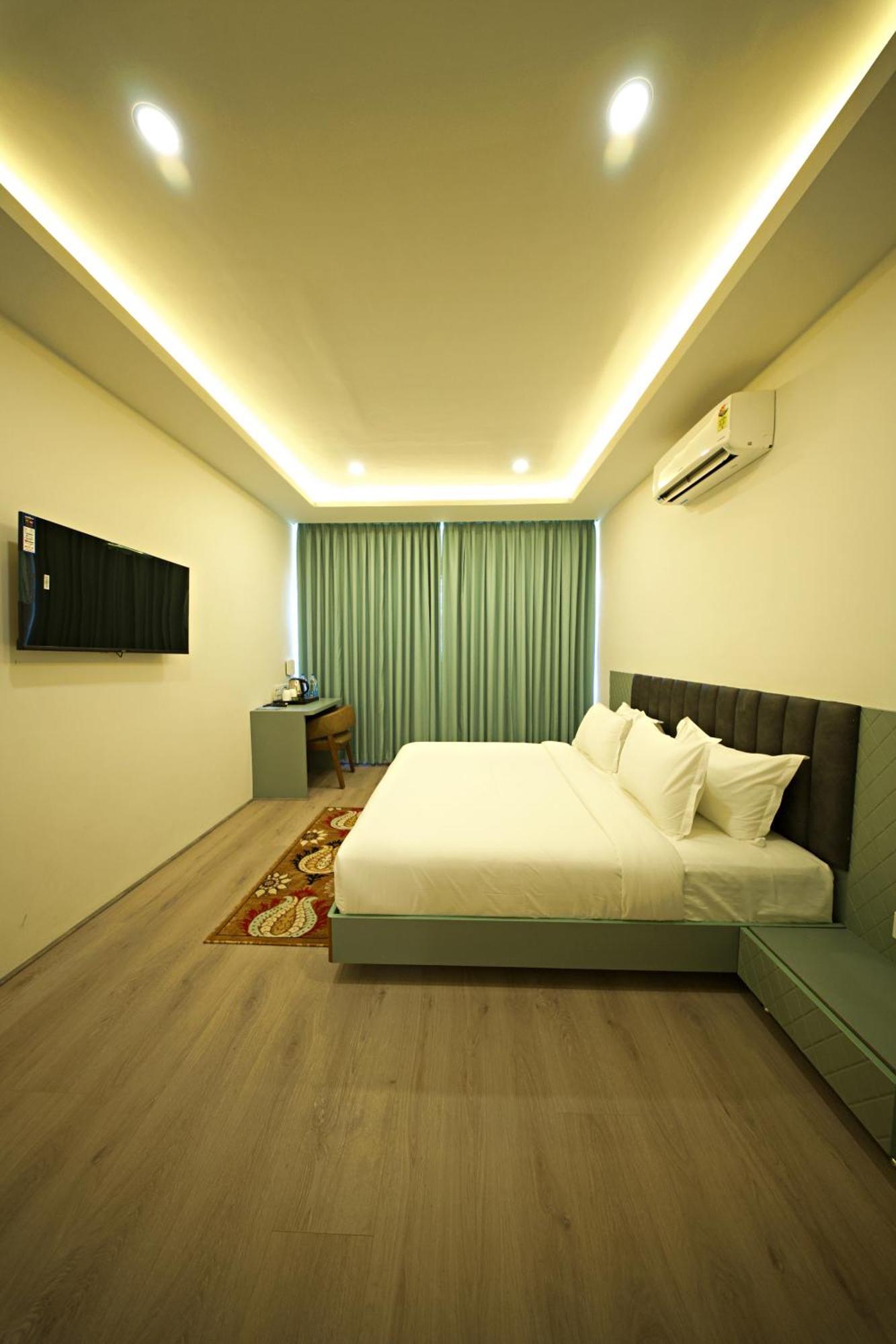 King Suite
