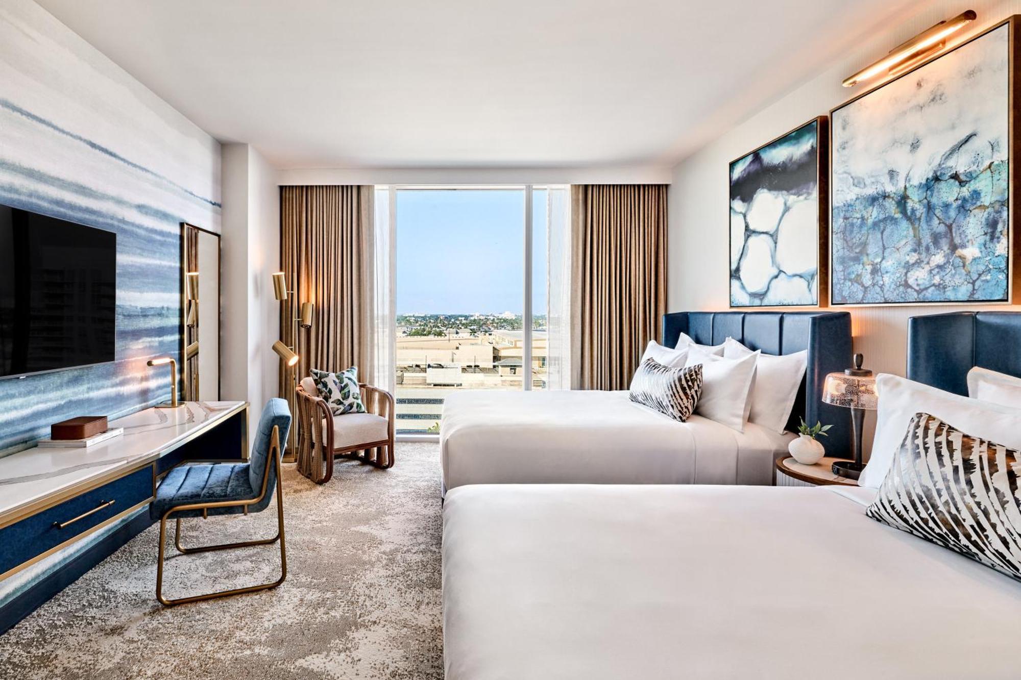 Deluxe Room 2 Queen Beds