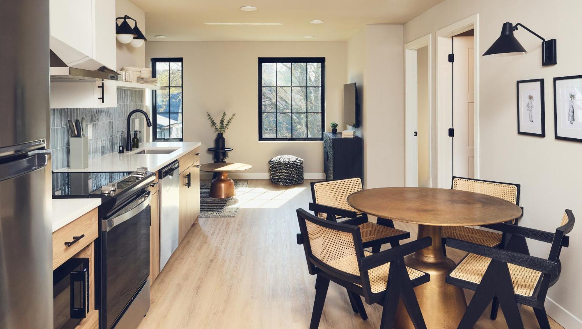 Two Bedroom Suite - Queen/Queen