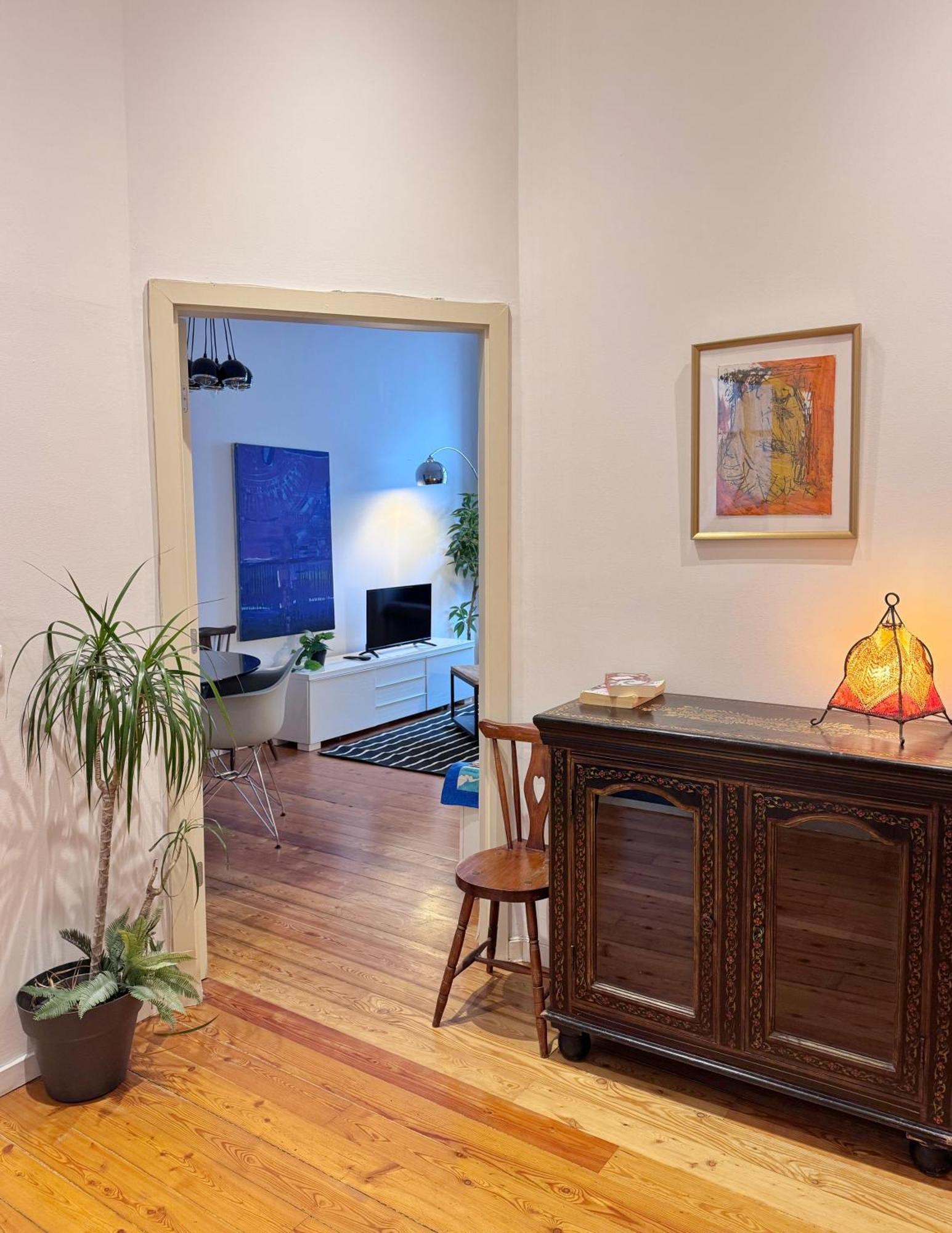 One-Bedroom Apartment with City View