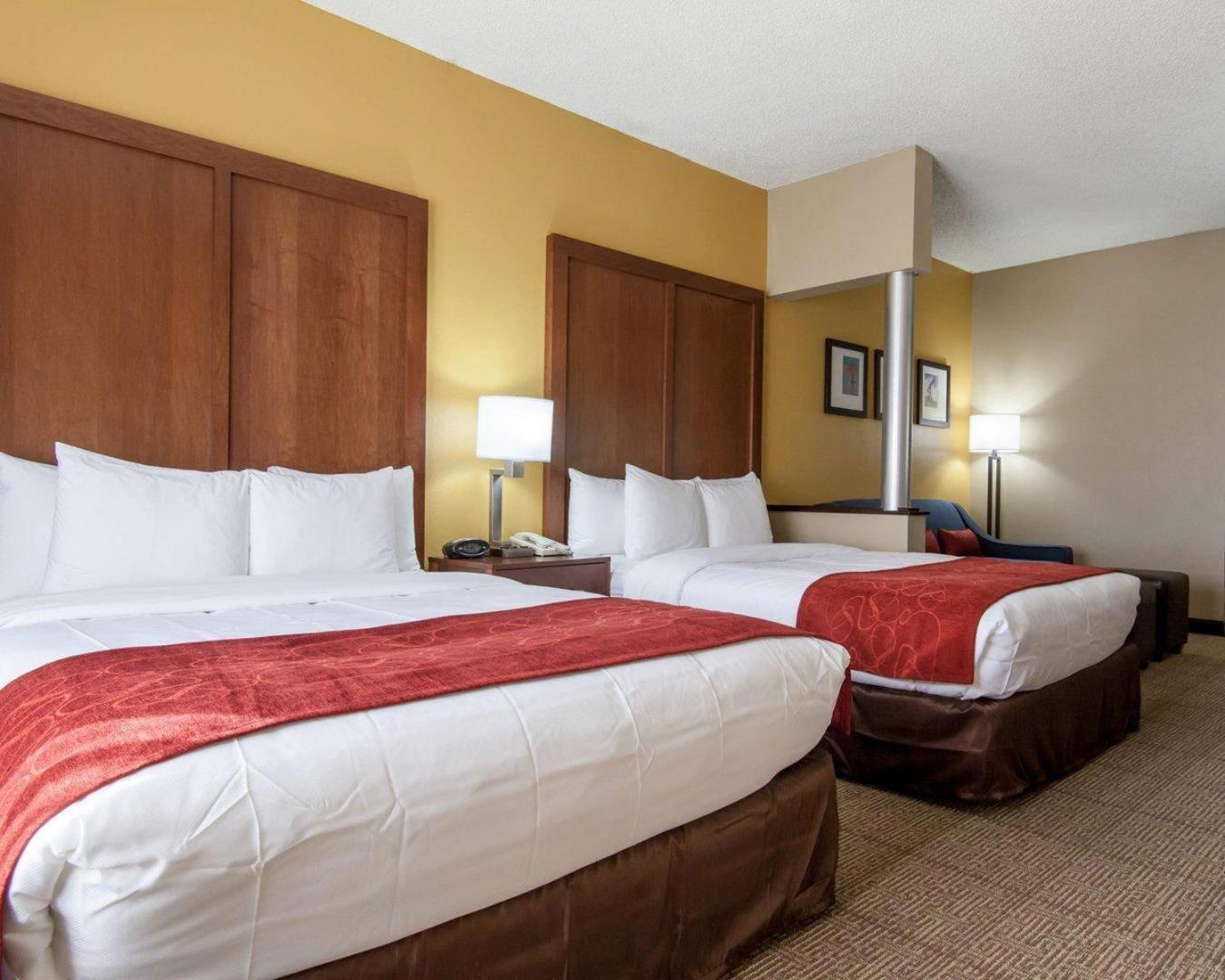 Standard Queen Suite Two Queen Beds