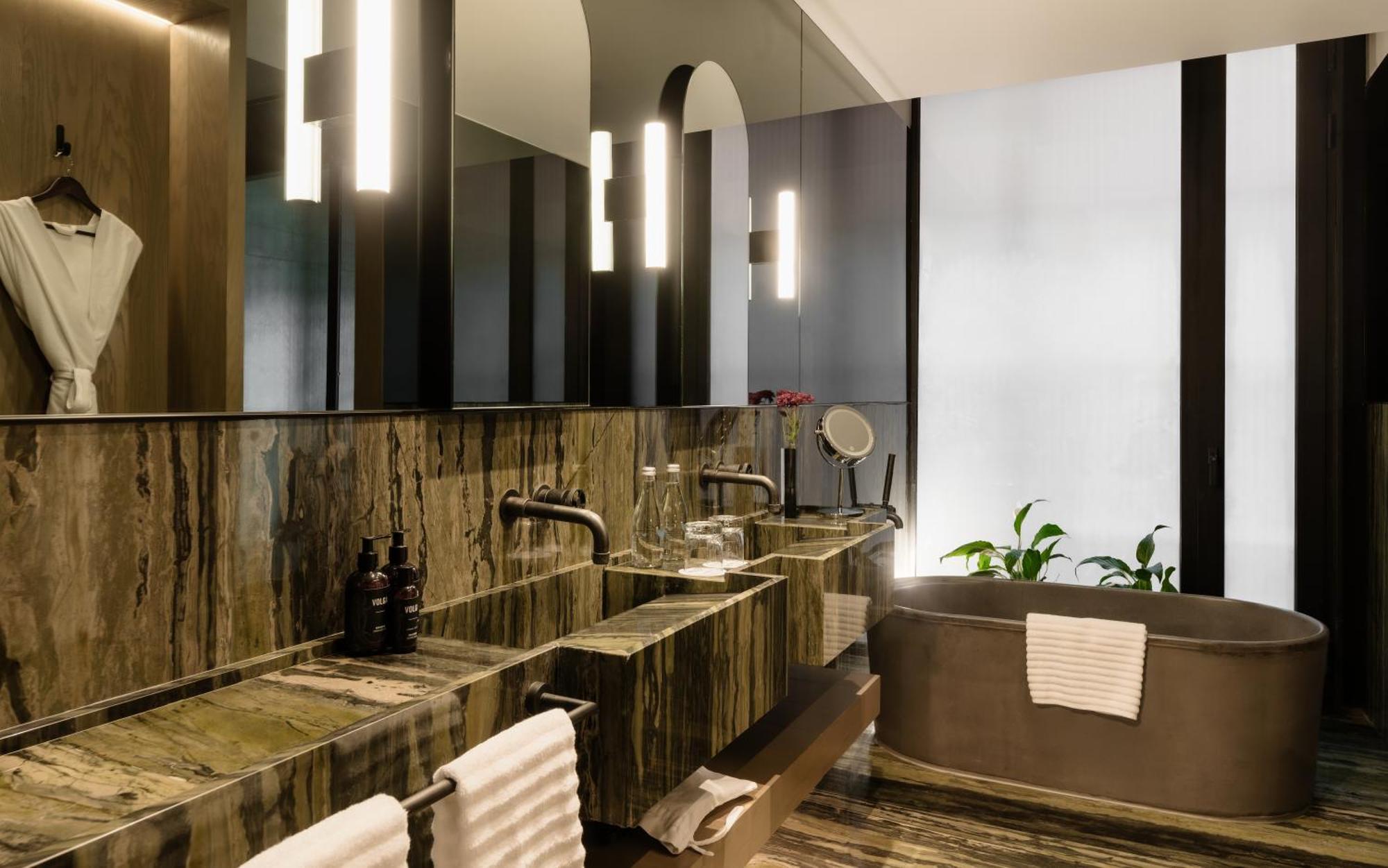 King Suite