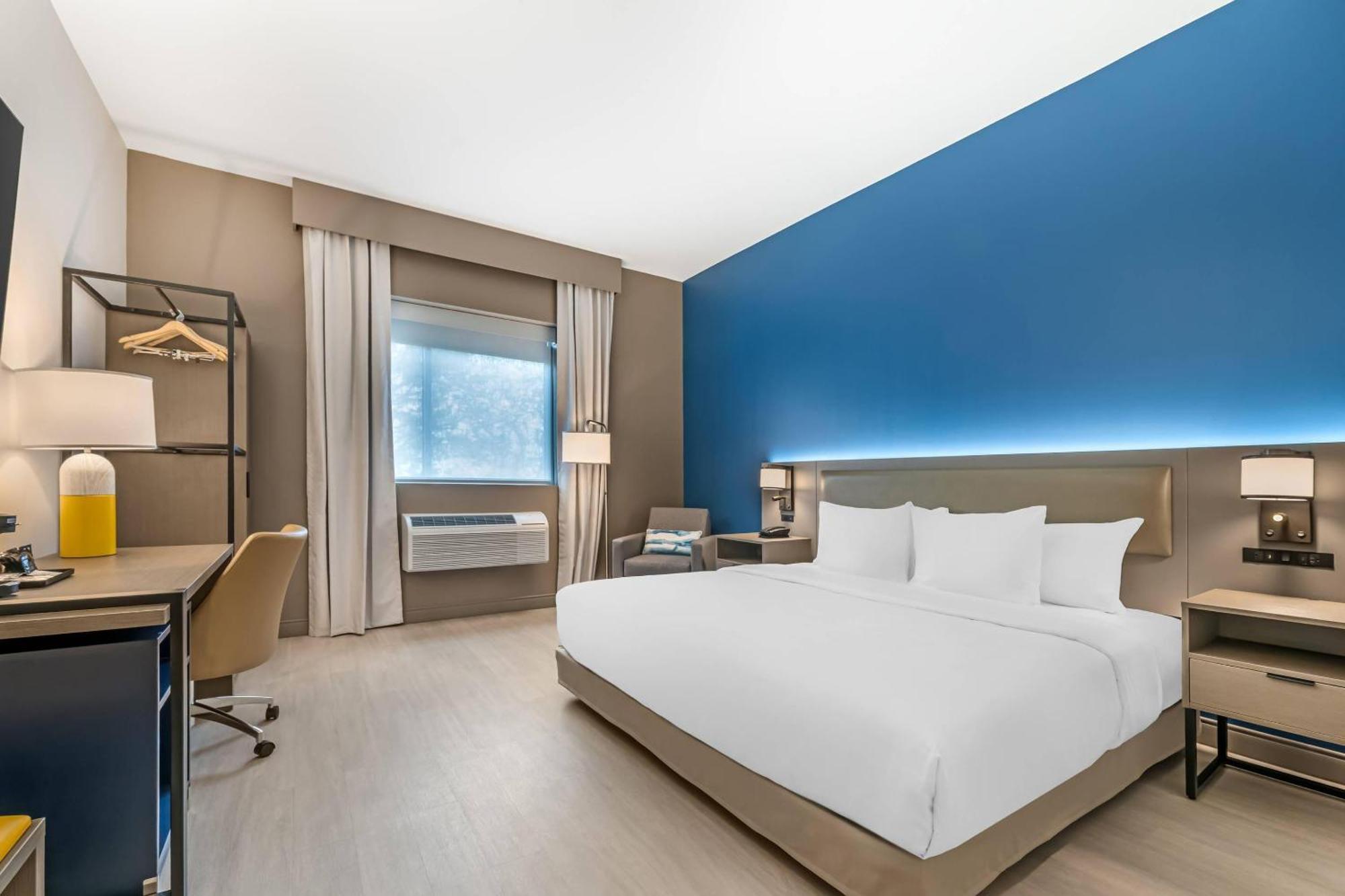 King Room - Disability Access/Non Smoking