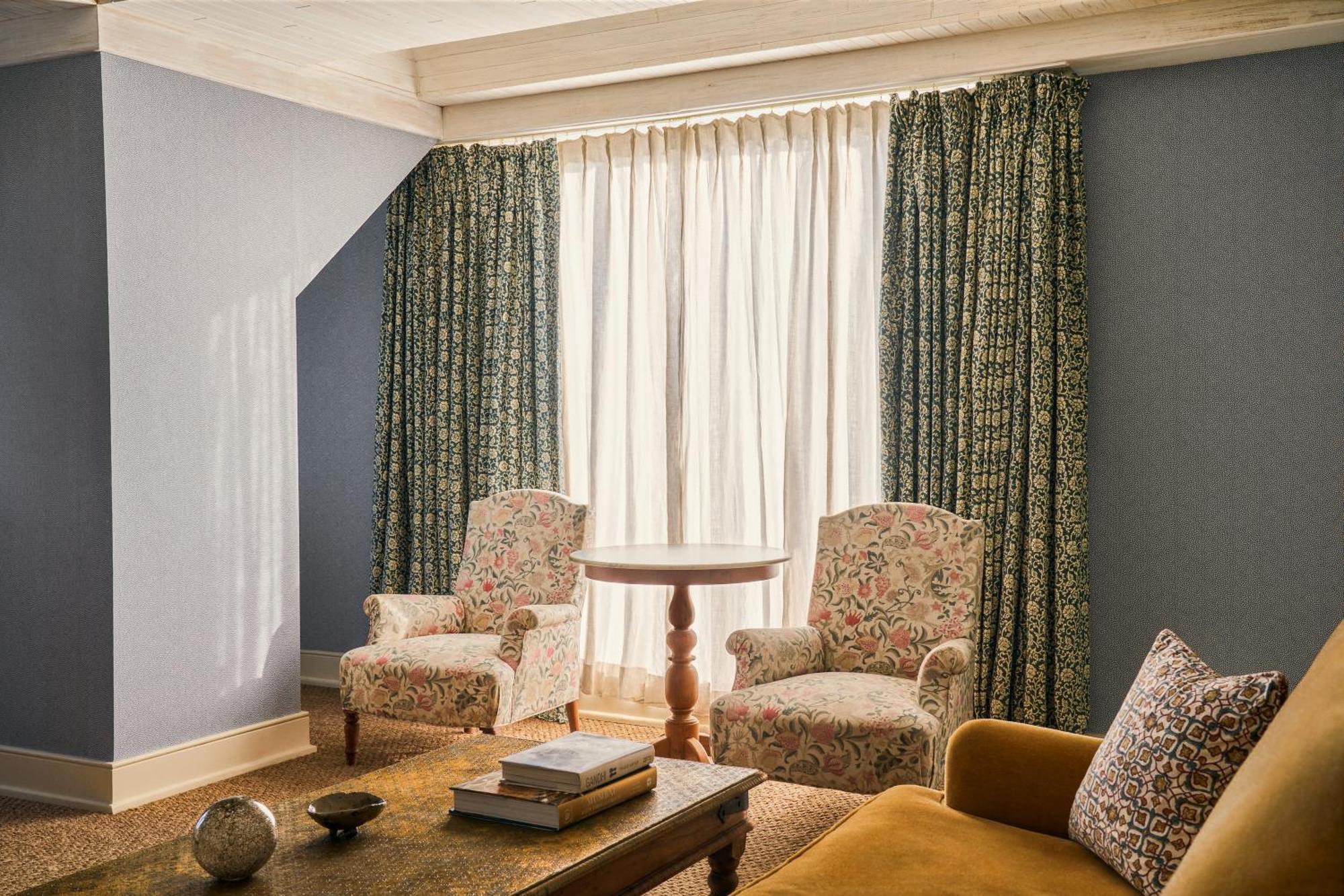 Big Plus Room