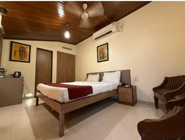 Economy Double Room