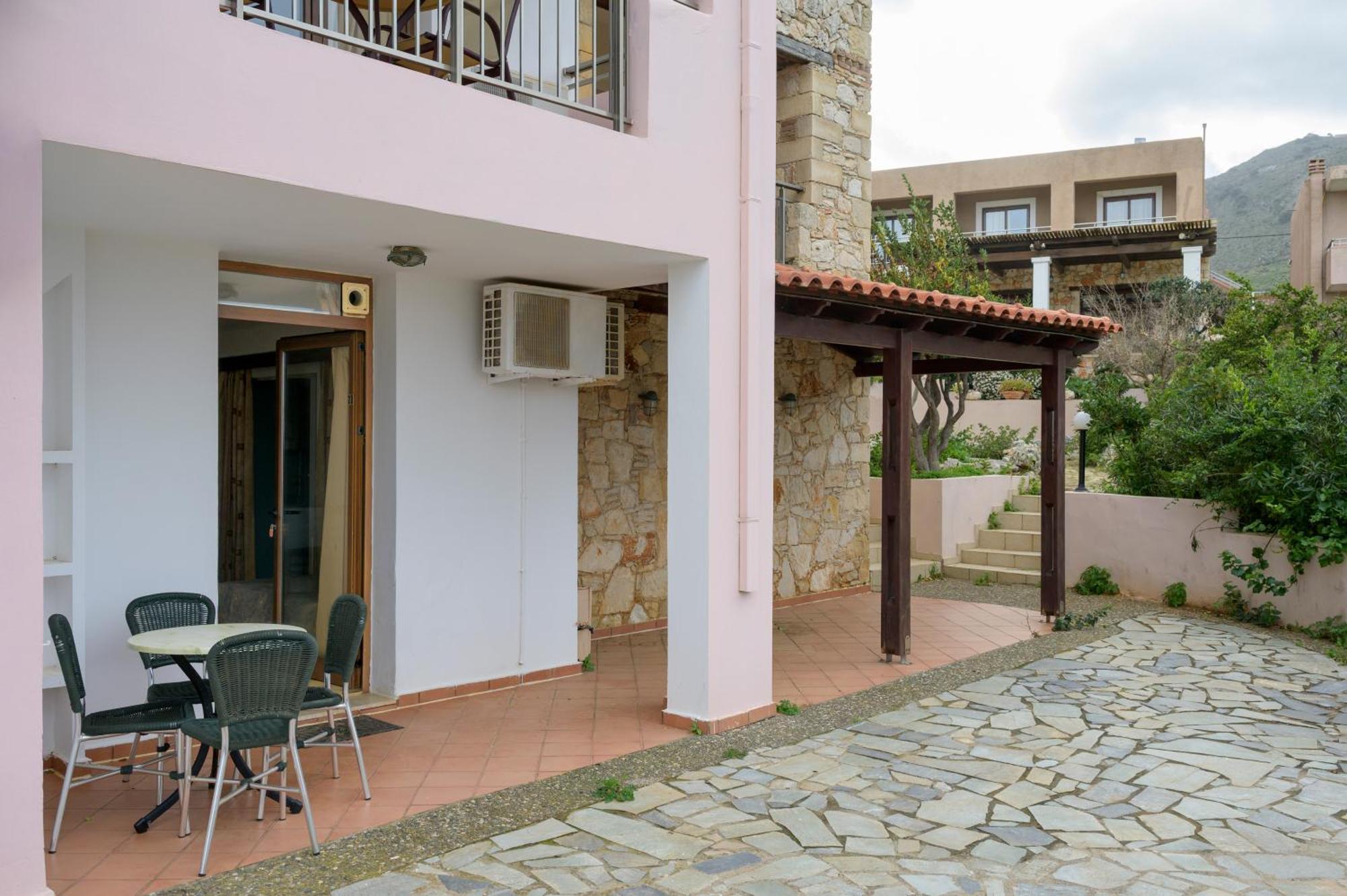 Apartment Ground Floor