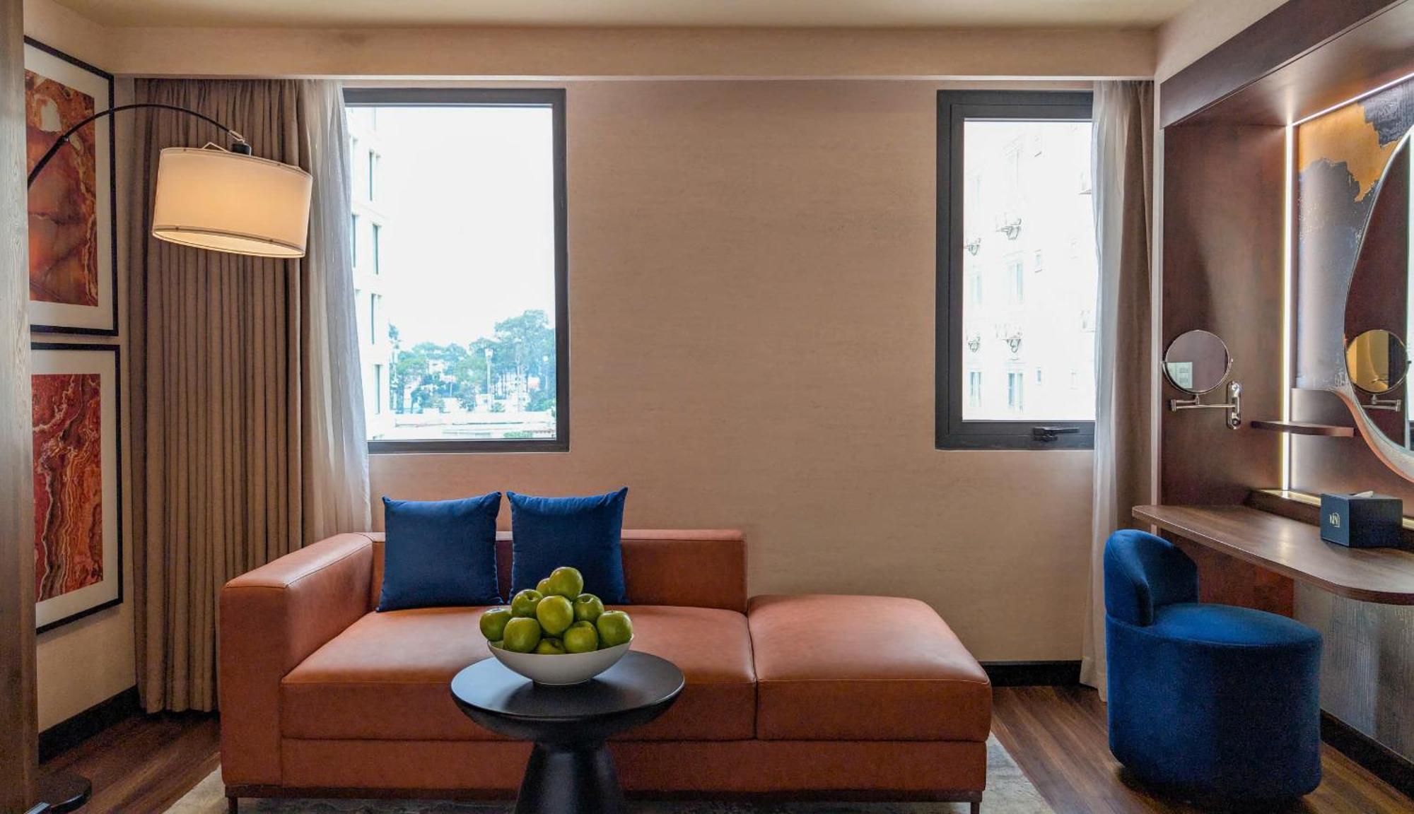 Executive City View daily minibar