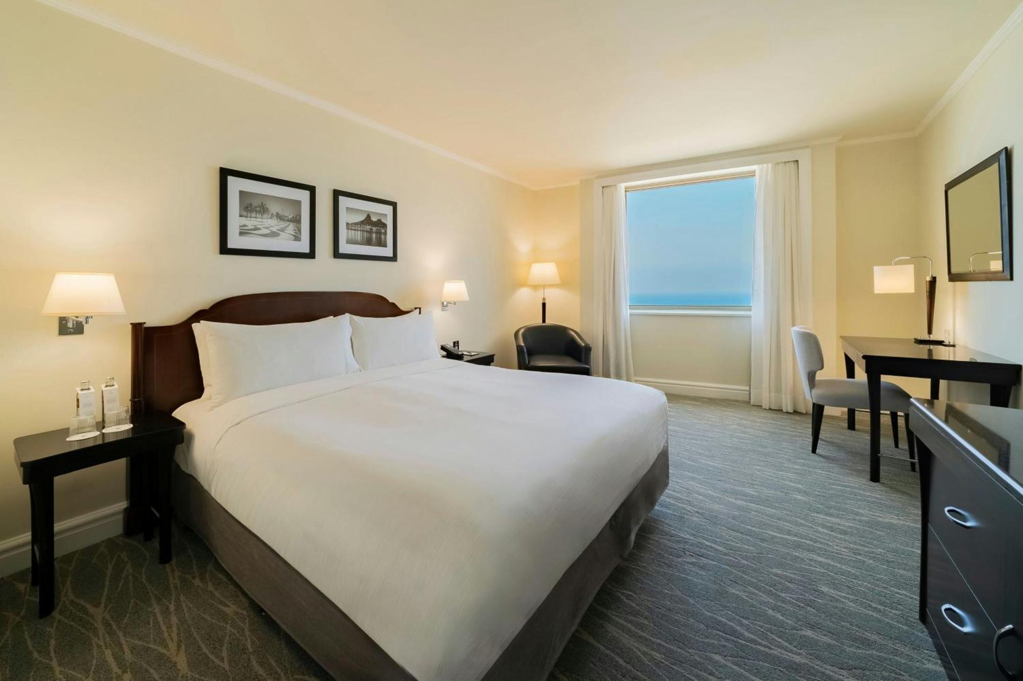 Deluxe Guest room 1 King Ocean view