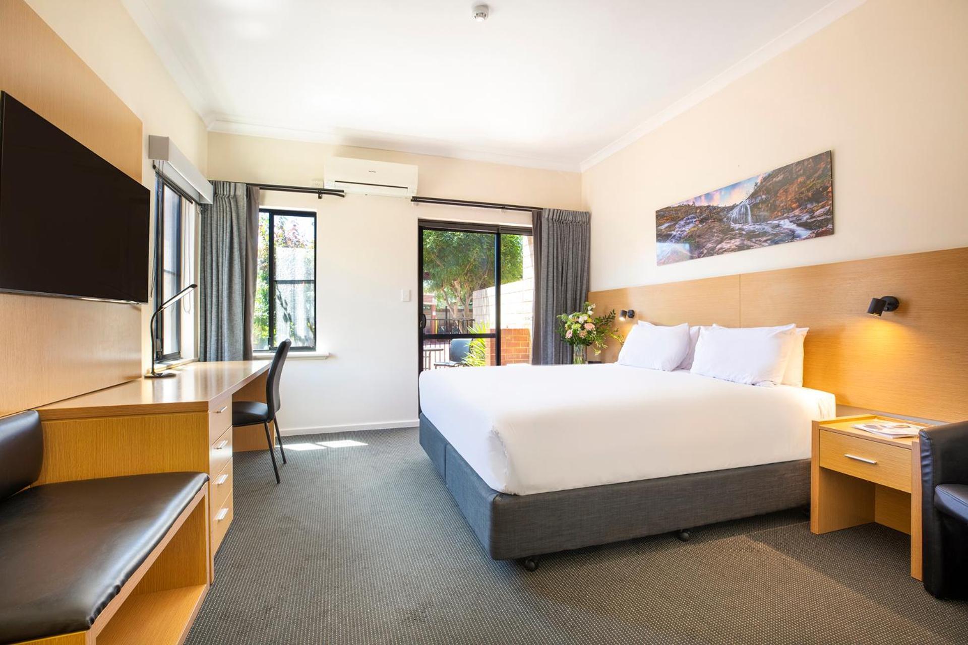 King Room with Pool View