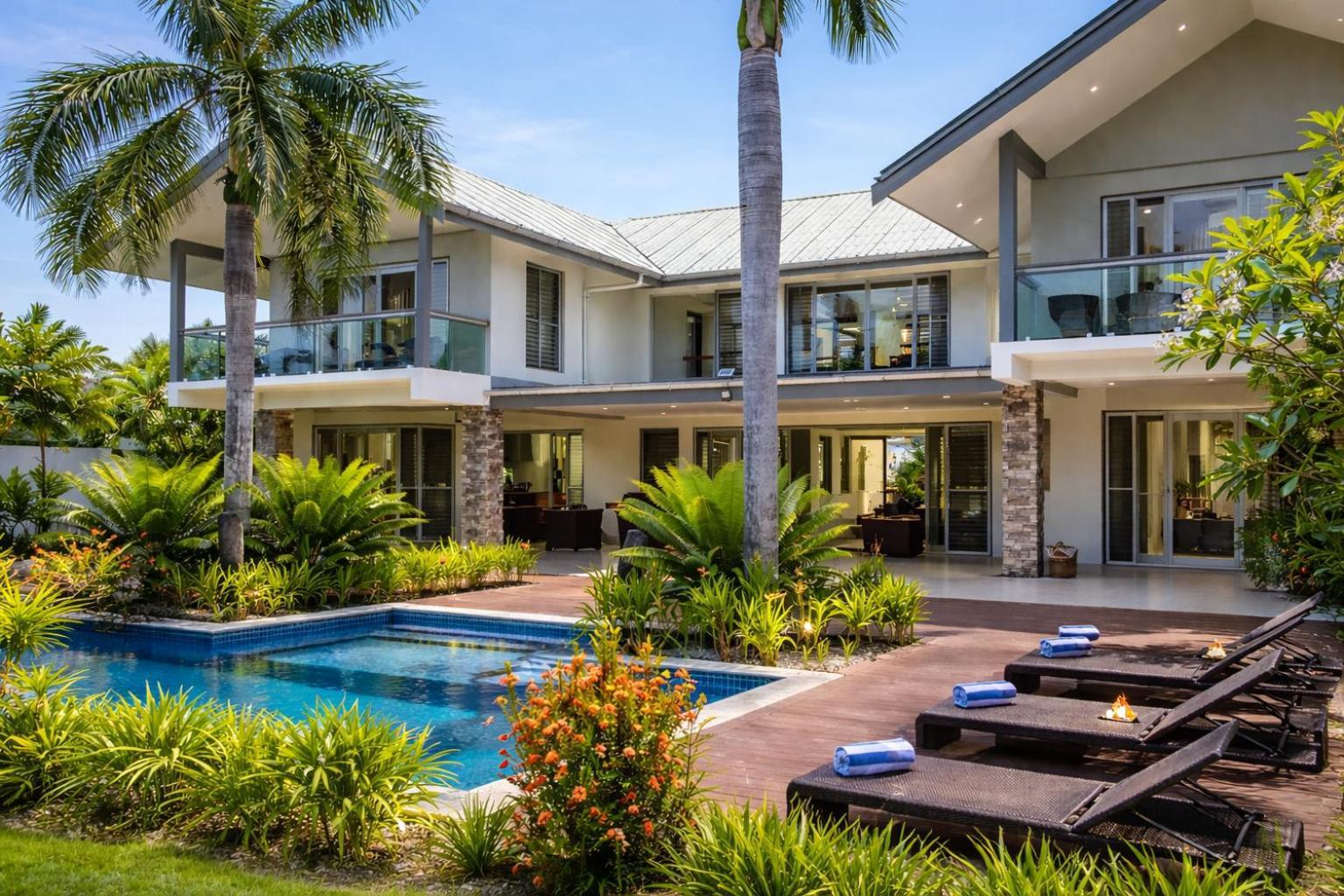 Four Bedroom Gardenview Villa 105/4